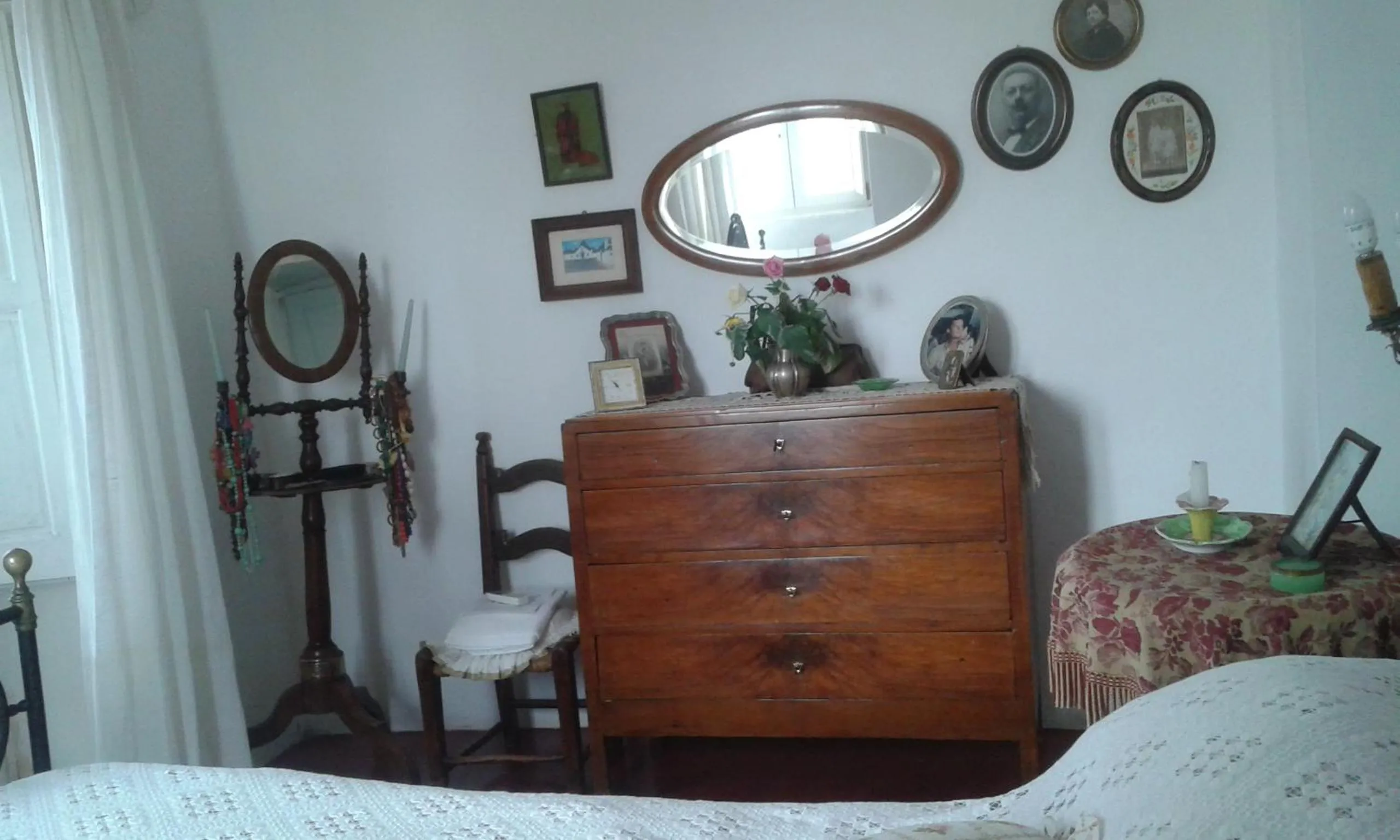 Photo of the whole room, Bed in Masseria Murgia Albanese