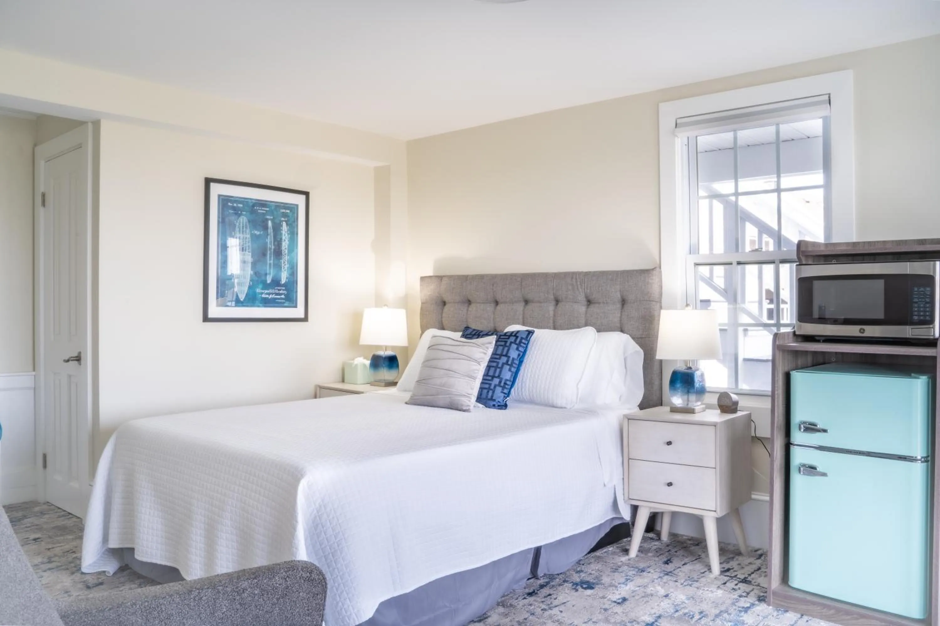 Photo of the whole room, Bed in 935 Ocean, a Beachside Inn