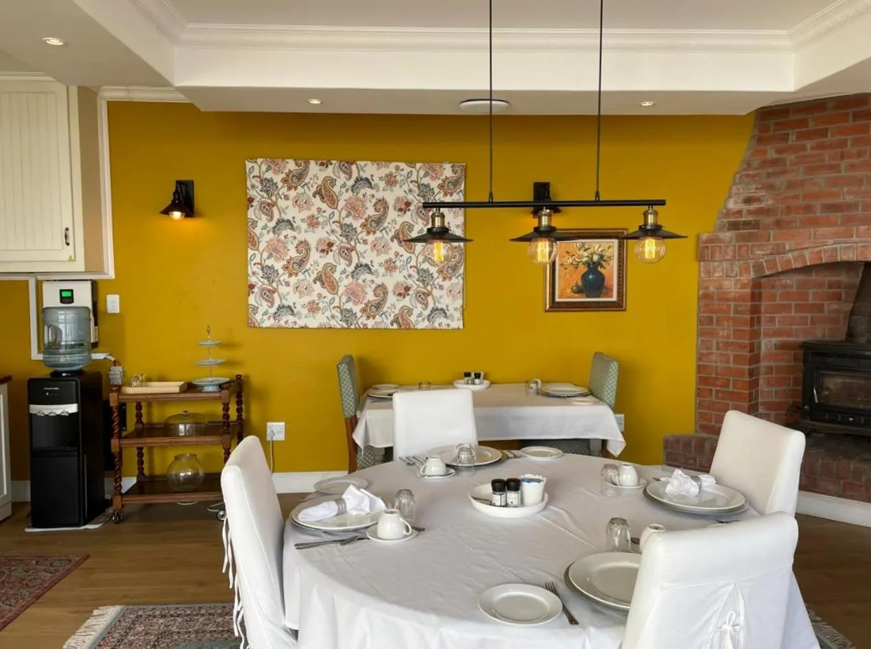 Dining area in Paternoster Manor