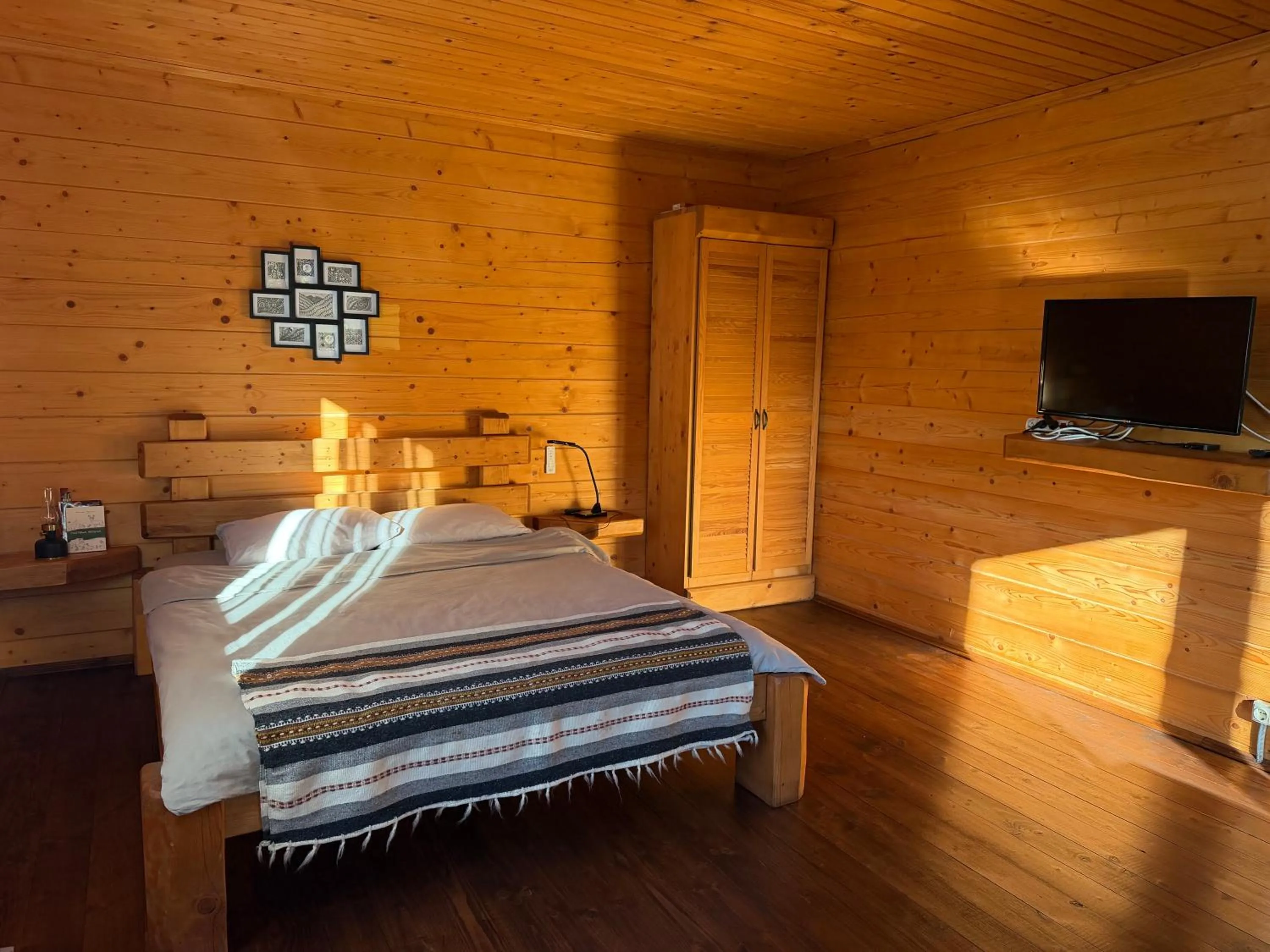 Bed in Kozichky Guest House