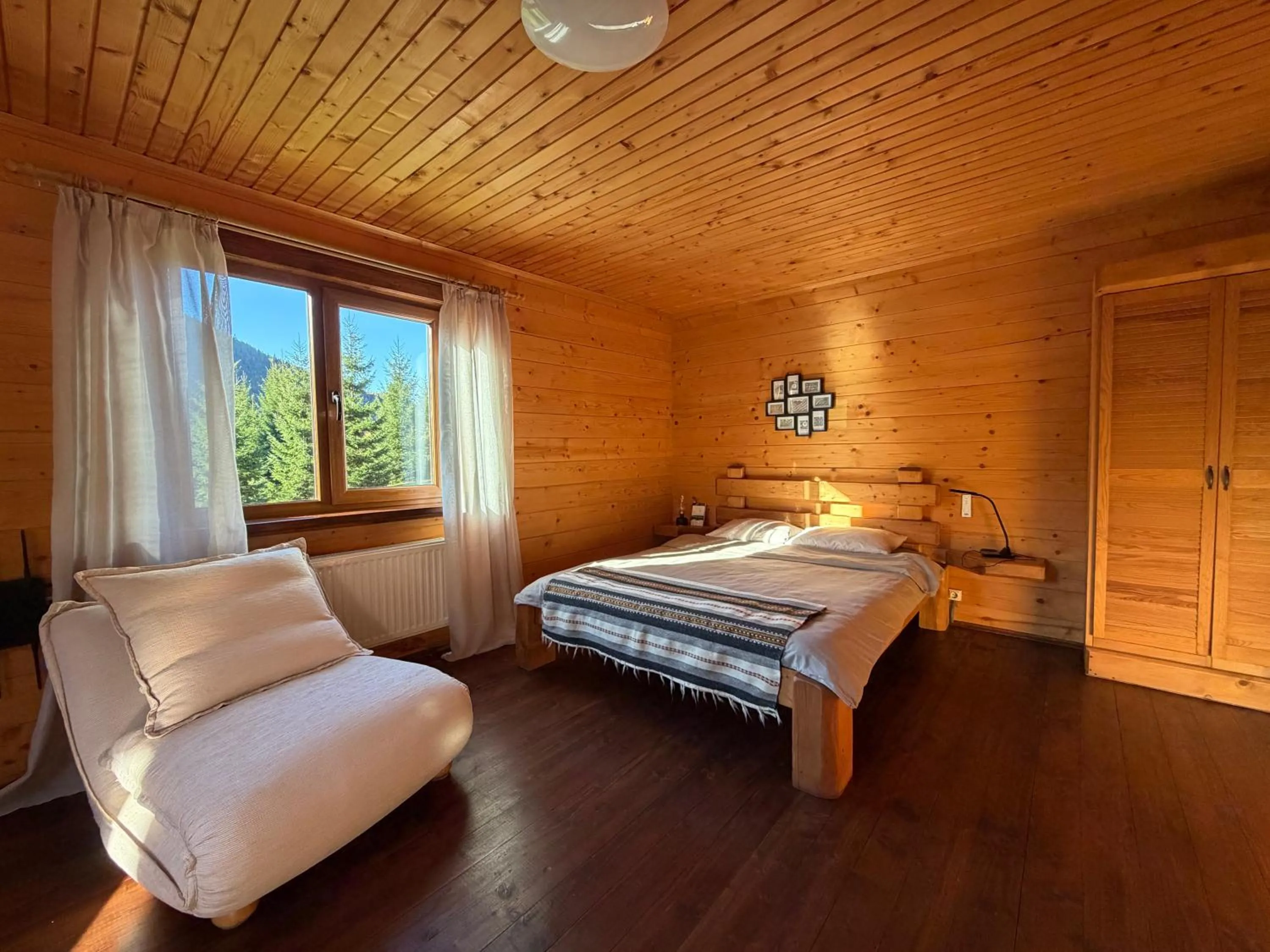 Bed in Kozichky Guest House