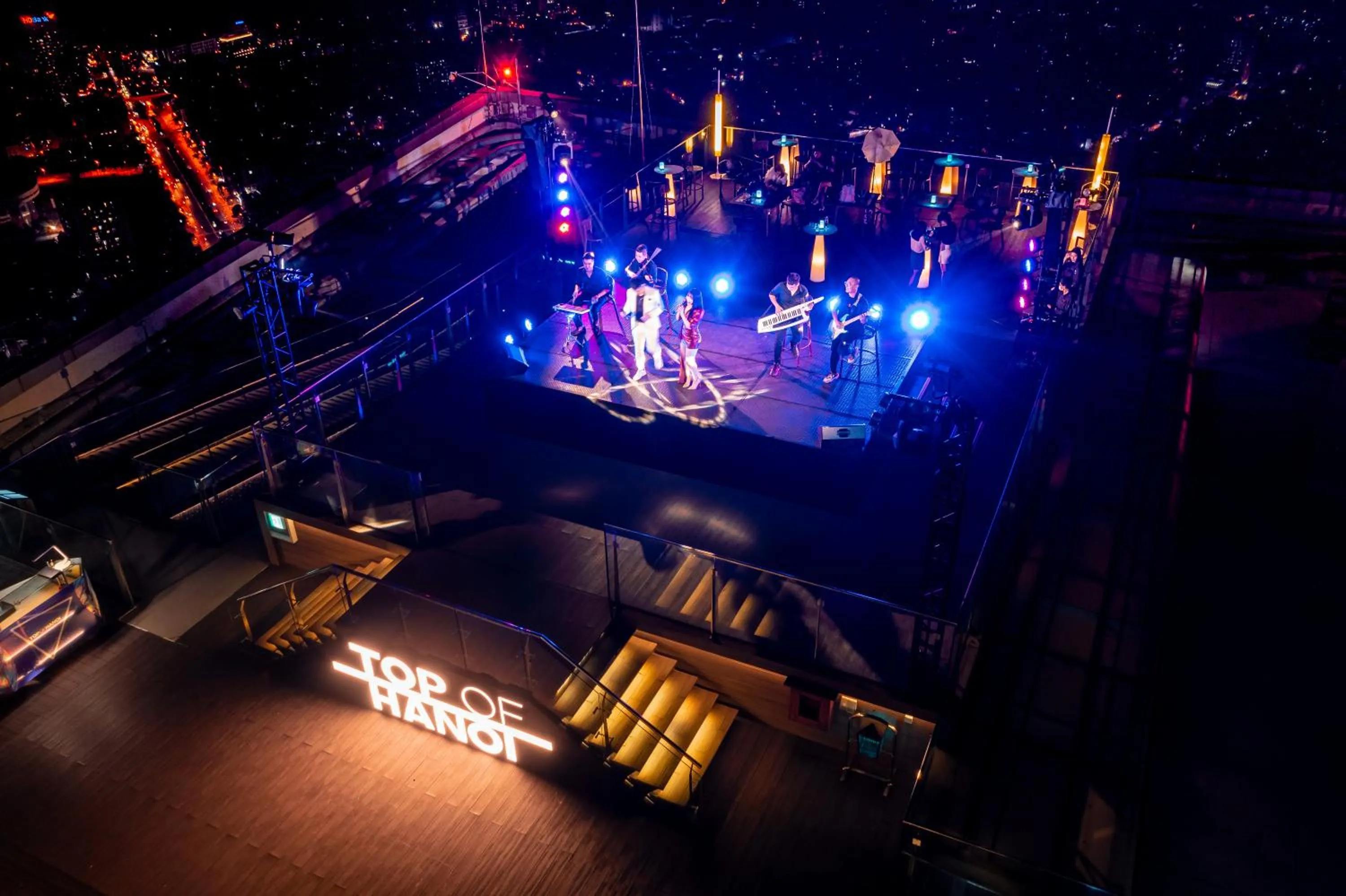 Lounge or bar in Lotte Hotel Hanoi