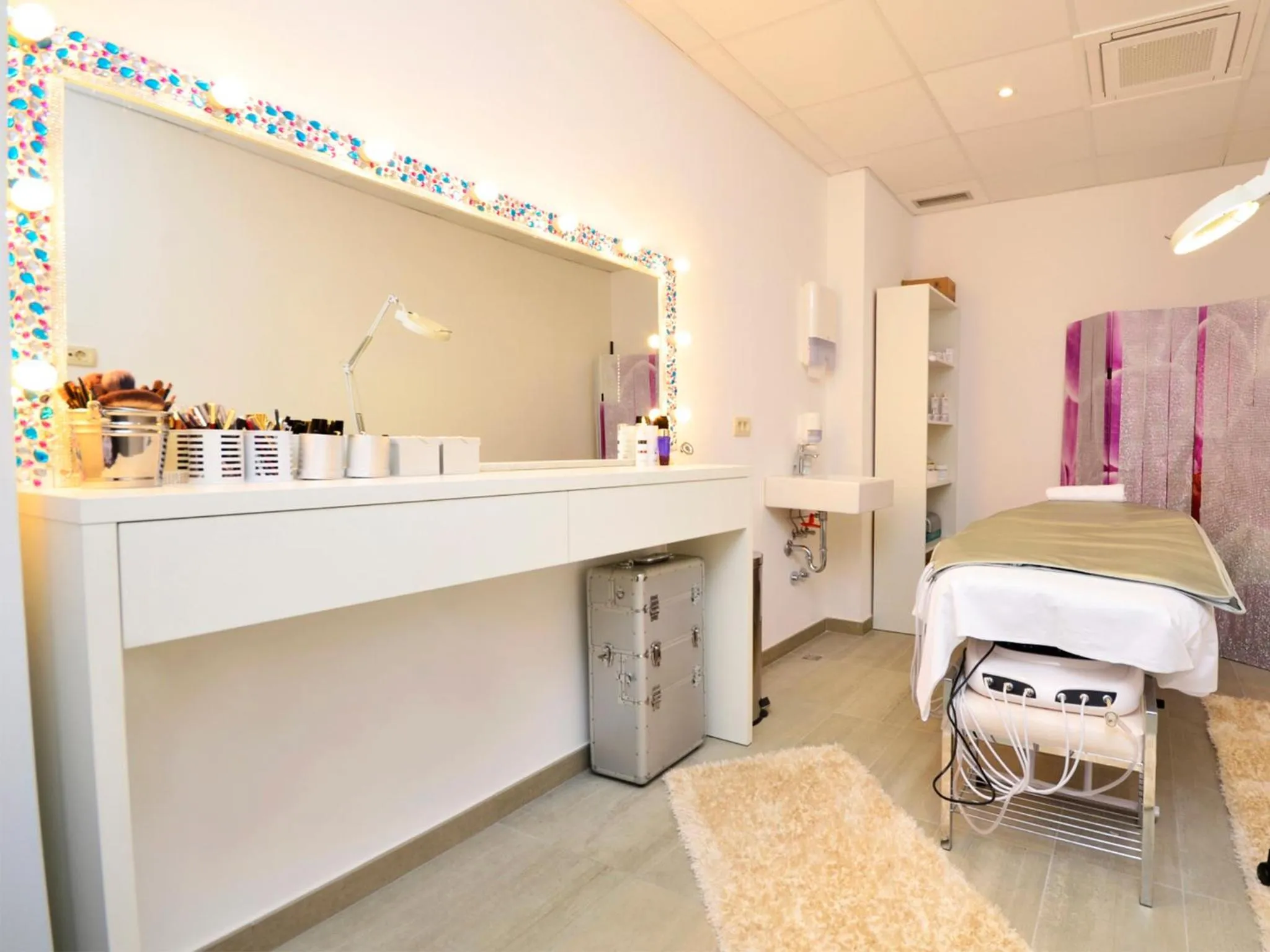 Massage, Bed in Aparthotel Miramare