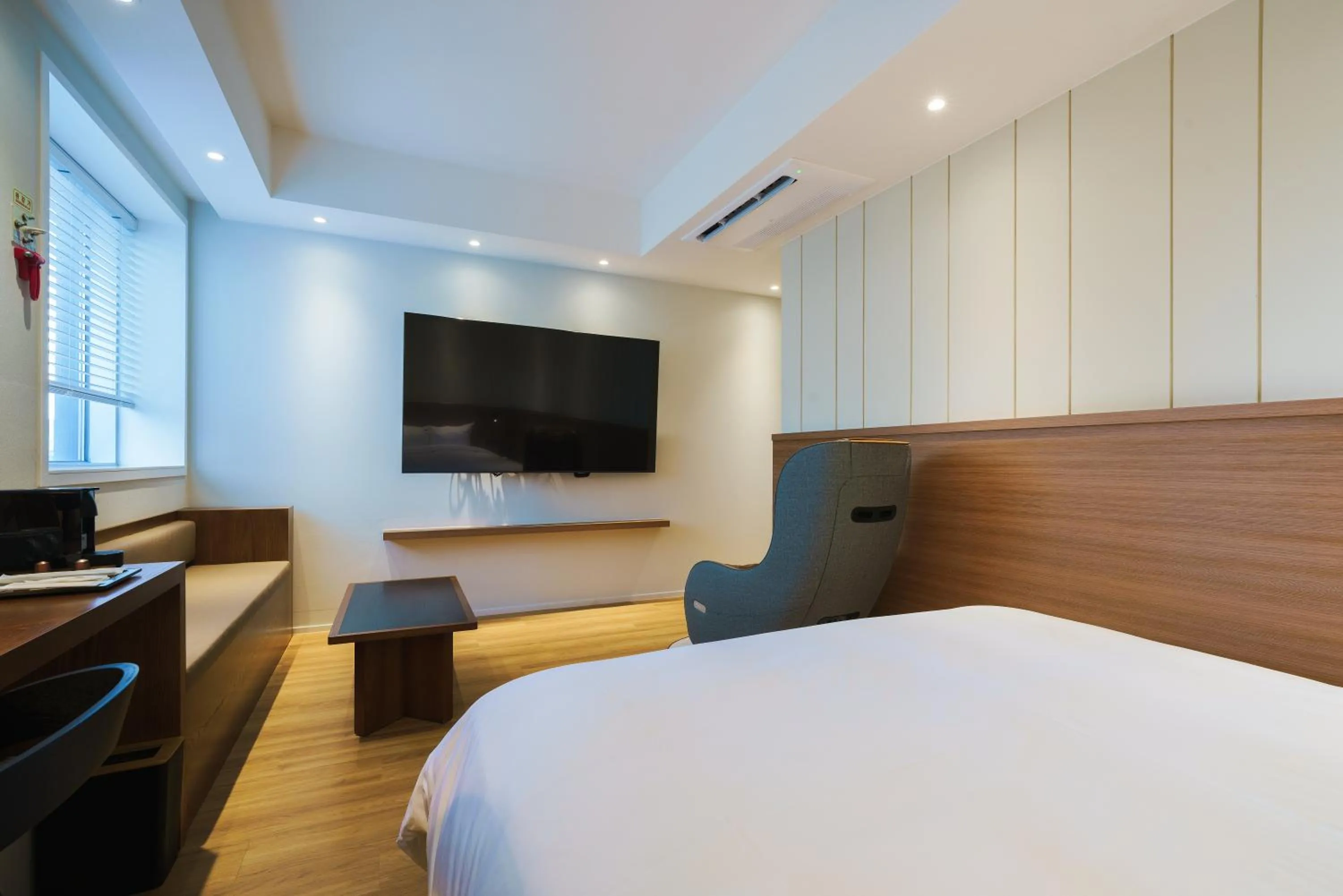 Seating area, Bed in Gran Hotel