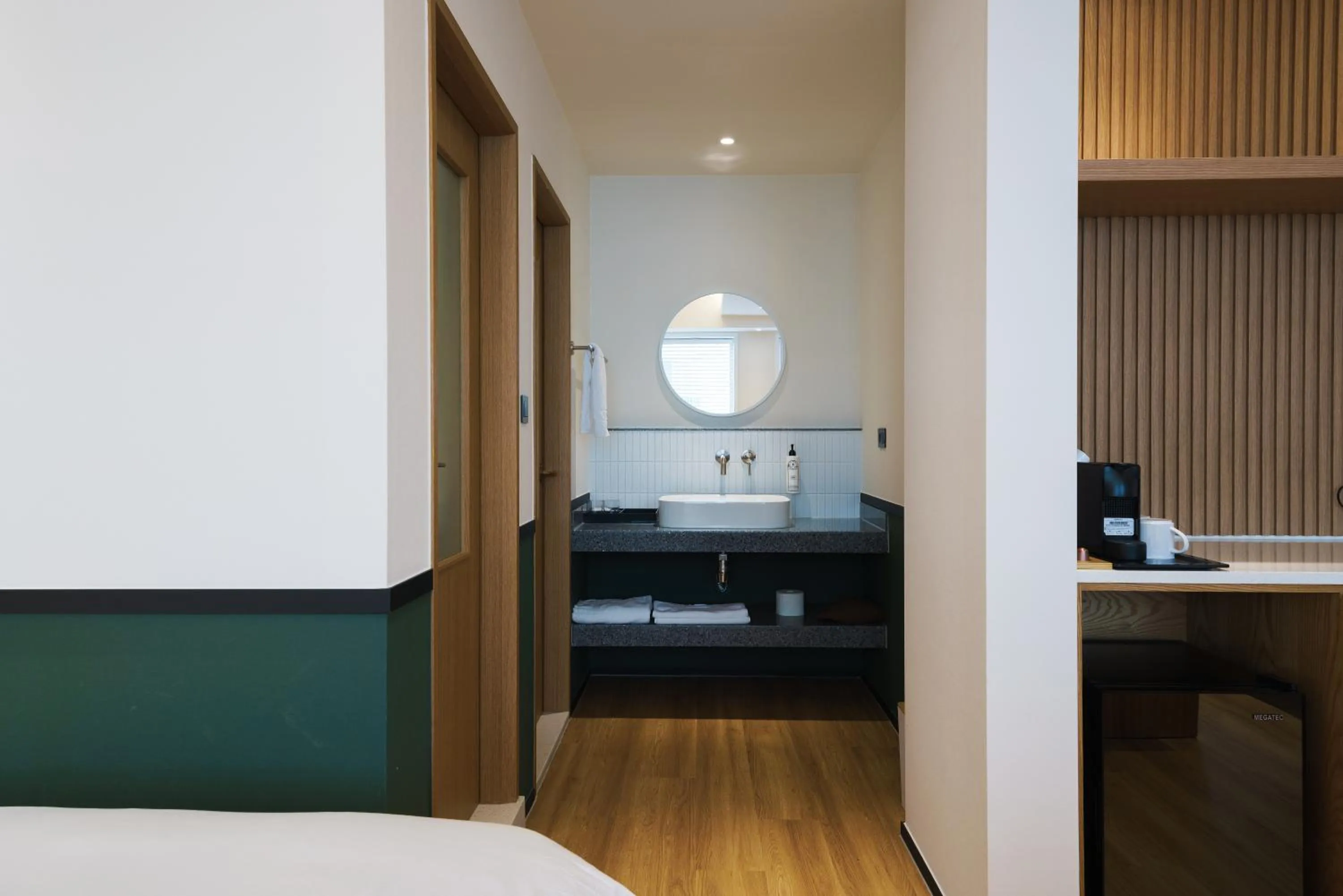 towels, Bed in Gran Hotel