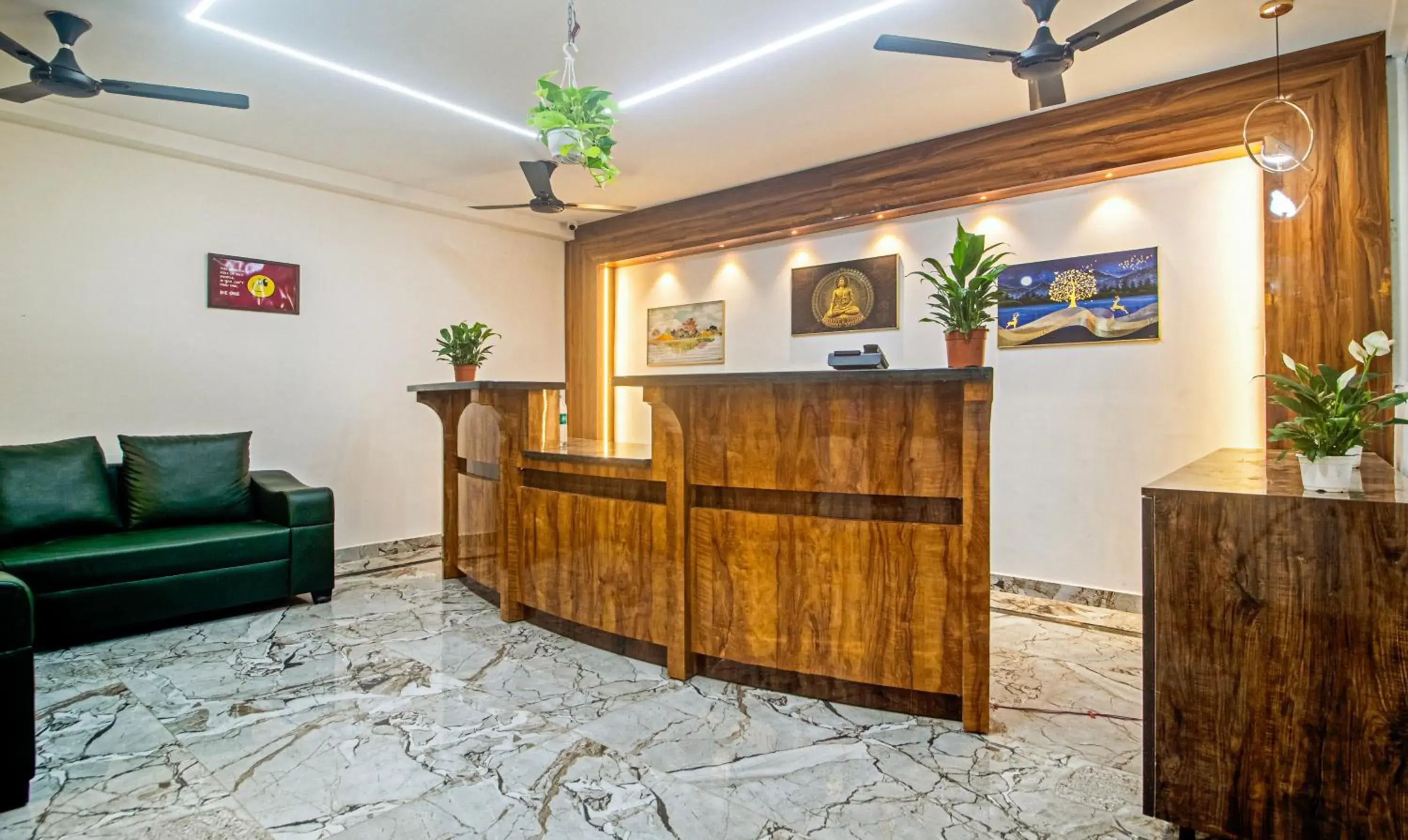 Lobby or reception in Treebo Navya The Park Lobby or reception in Treebo Navya The Park