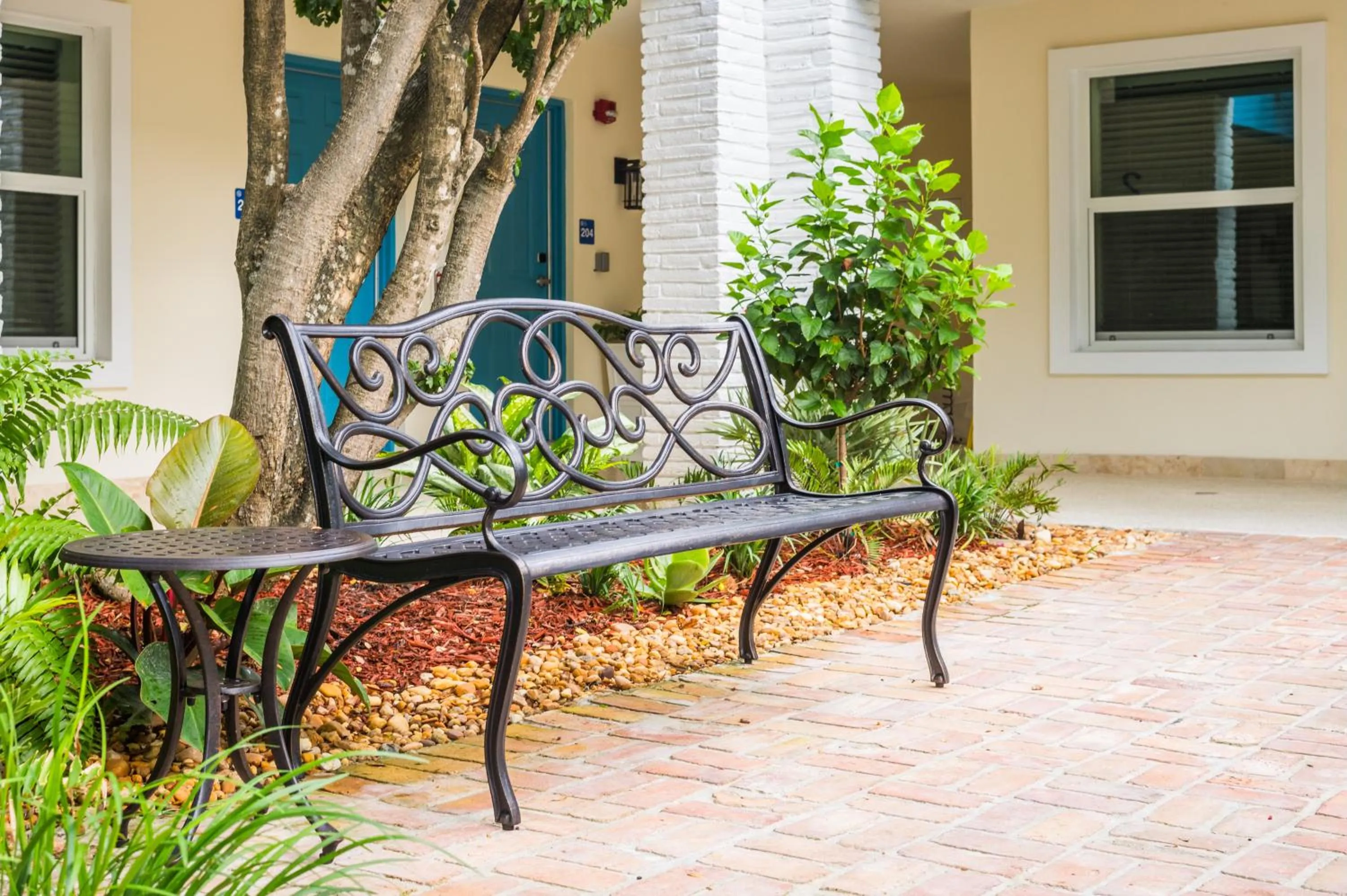 Garden in Seaside Villas