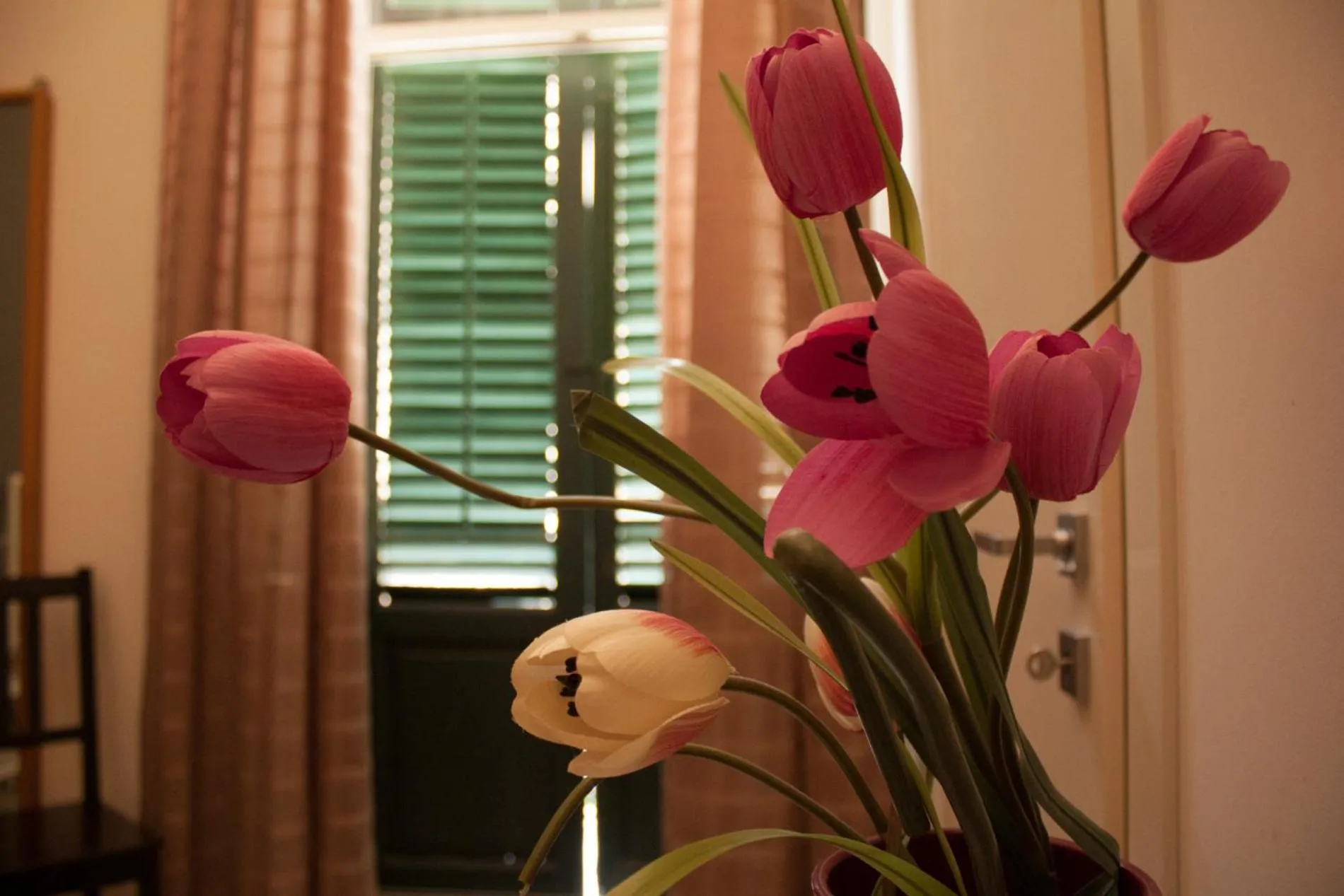 Decorative detail in C'era Una Volta