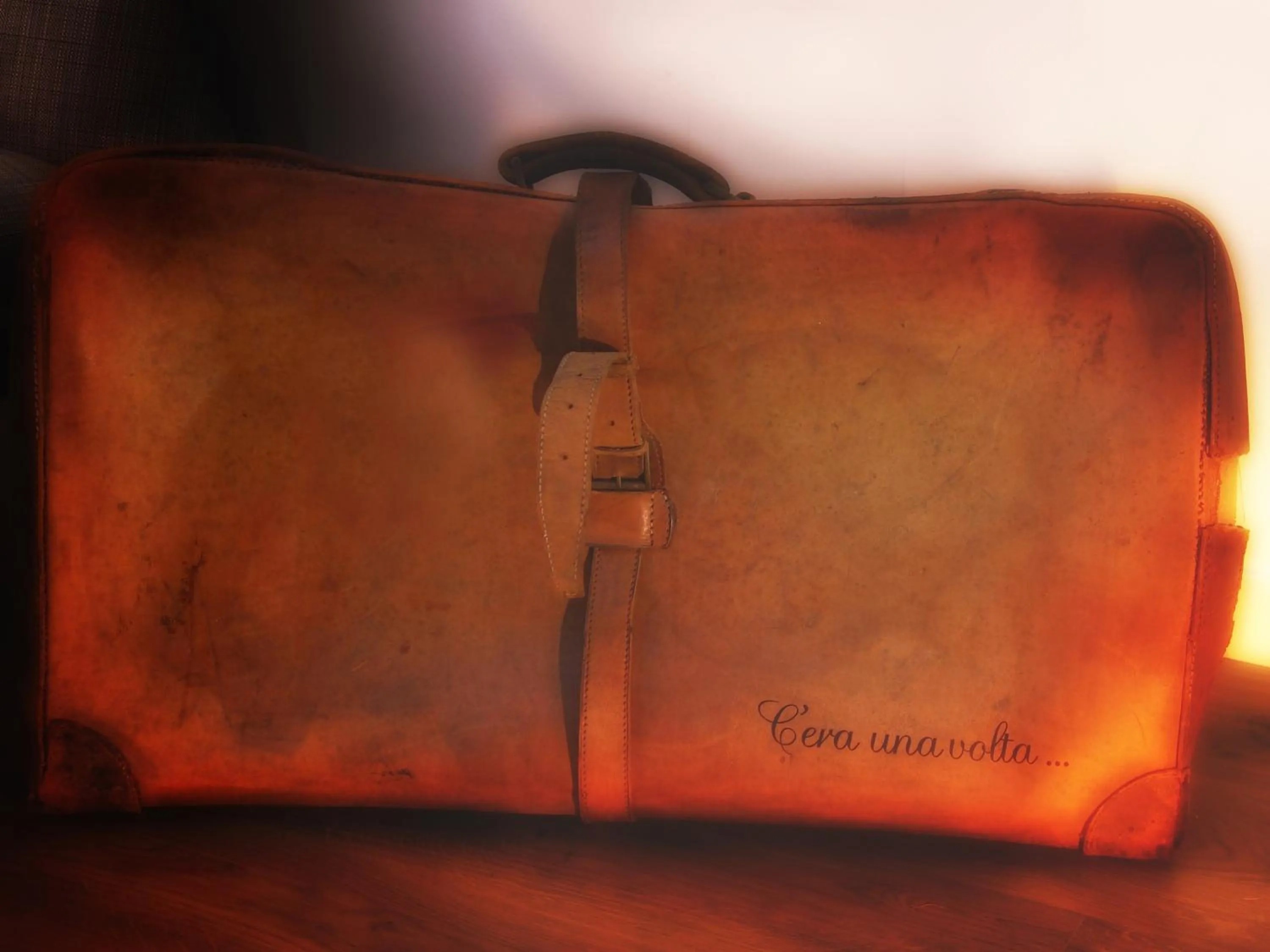 Decorative detail in C'era Una Volta