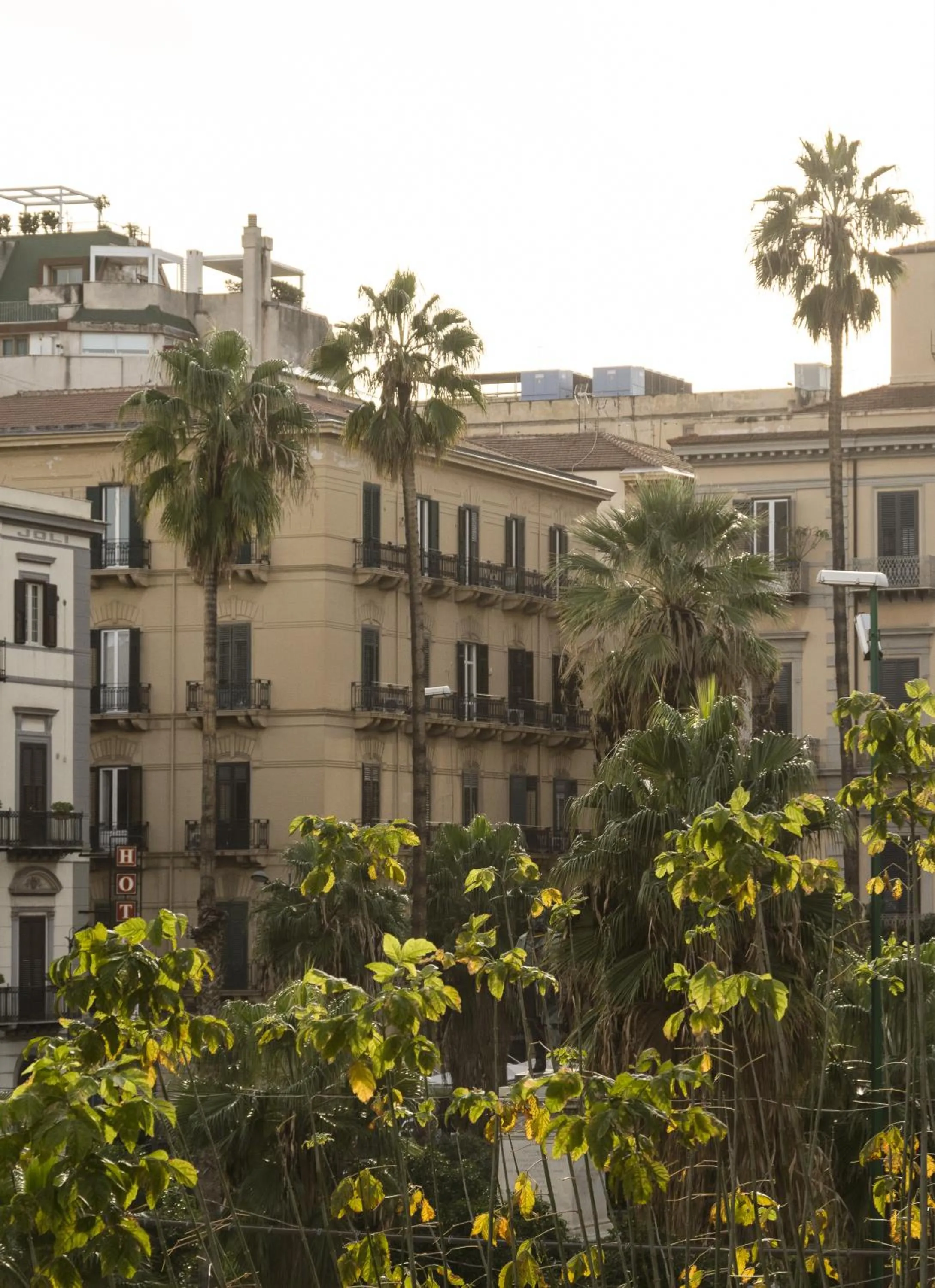 Facade/entrance in C'era Una Volta
