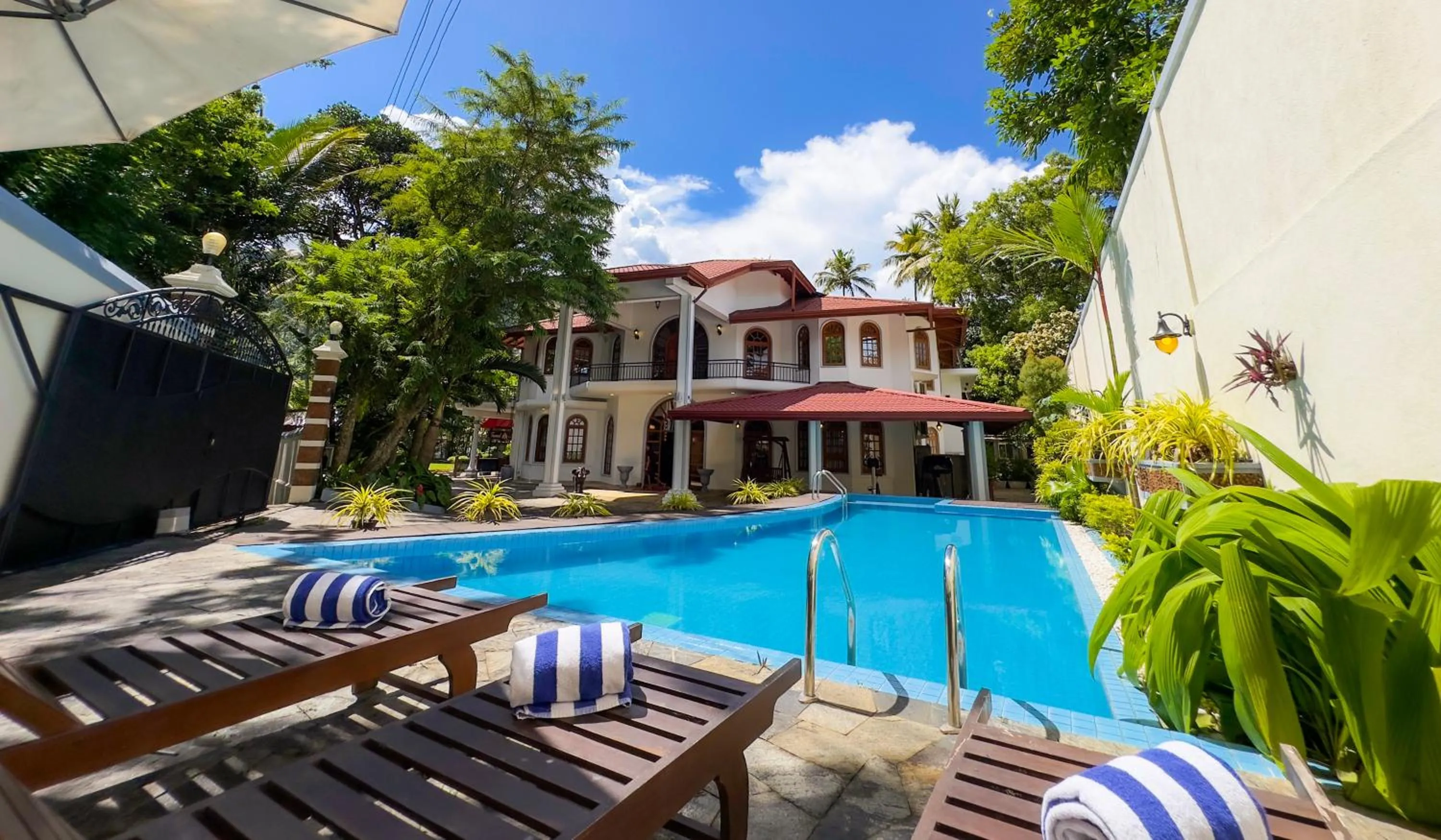 Property building in Wisdom Boutique Resort