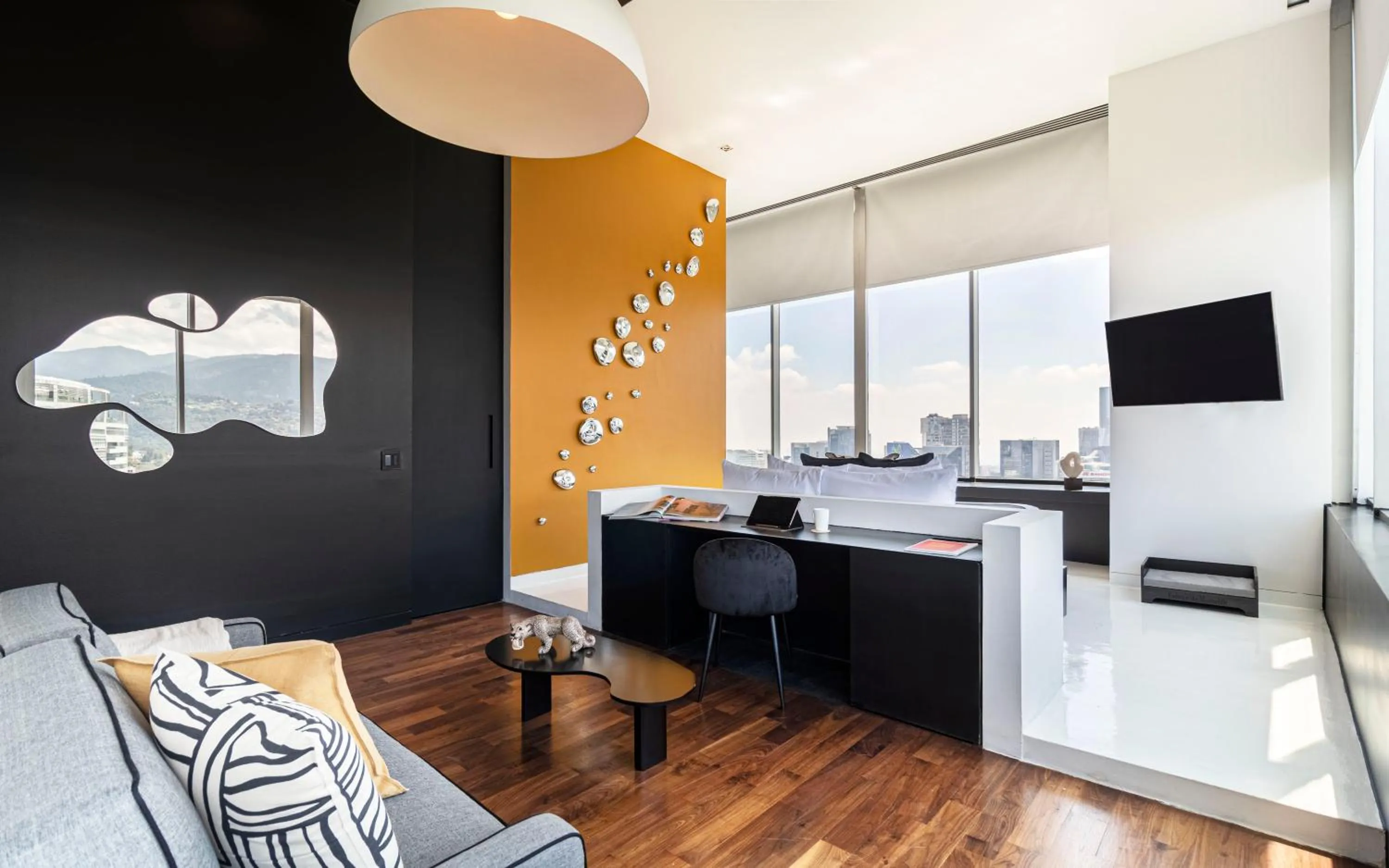 Living room in Kukun Escape Santa Fe