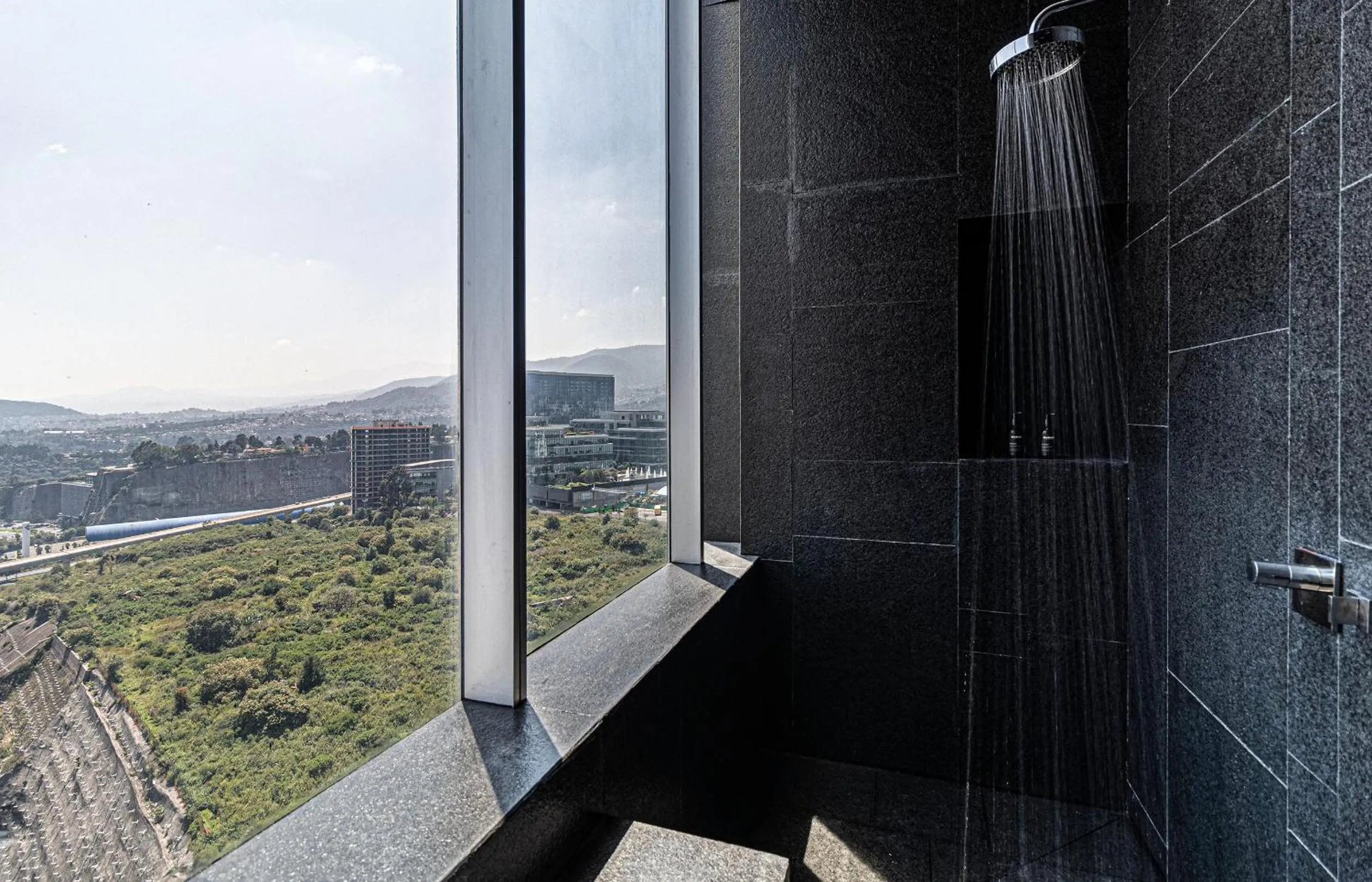 Bathroom in Kukun Escape Santa Fe