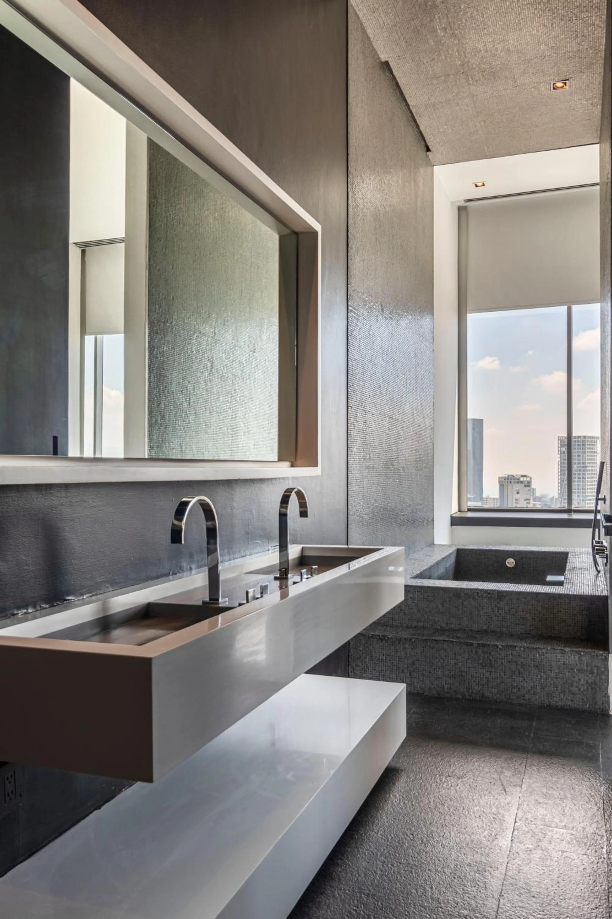 Bathroom in Kukun Escape Santa Fe