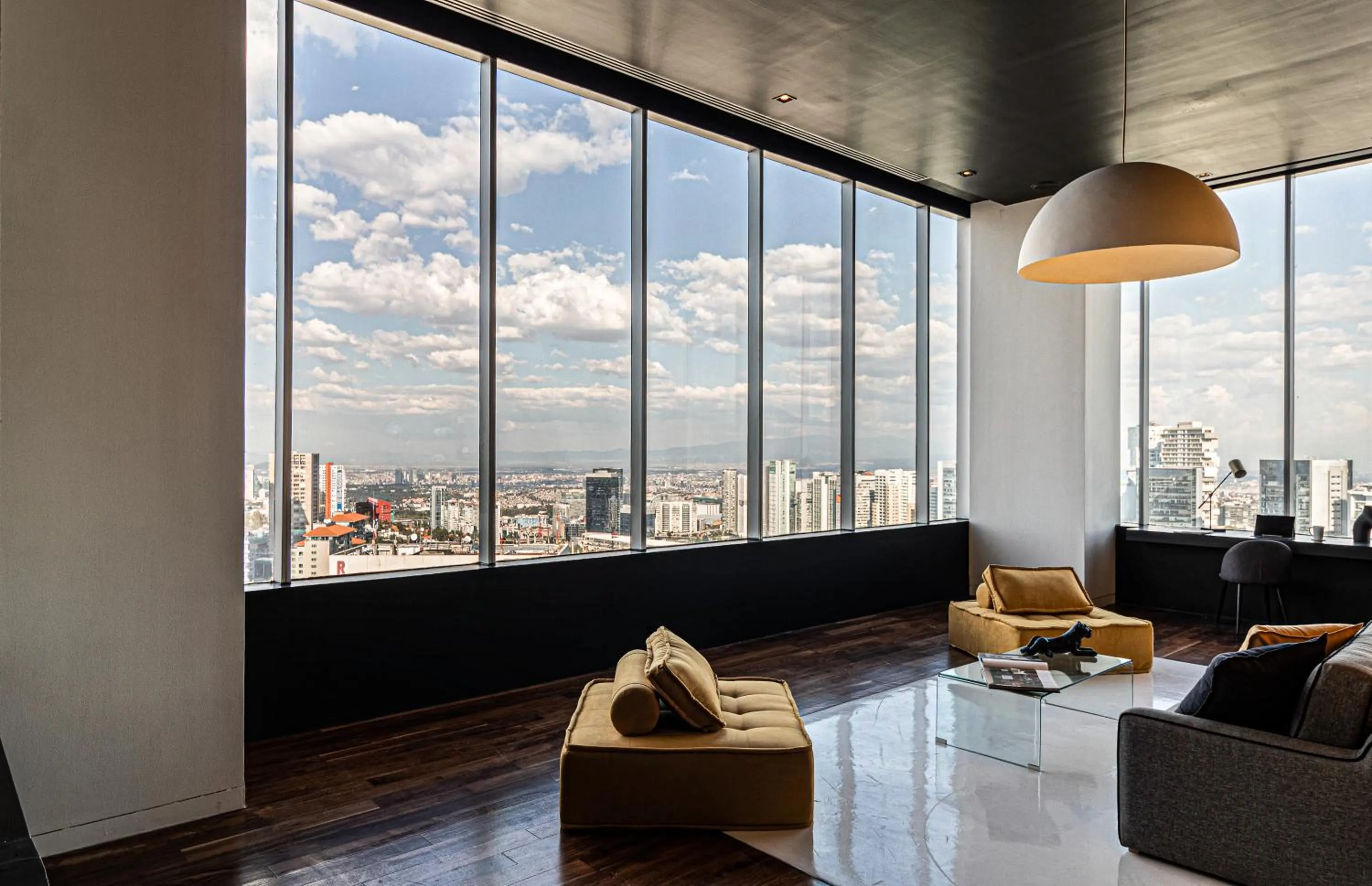 City view in Kukun Escape Santa Fe