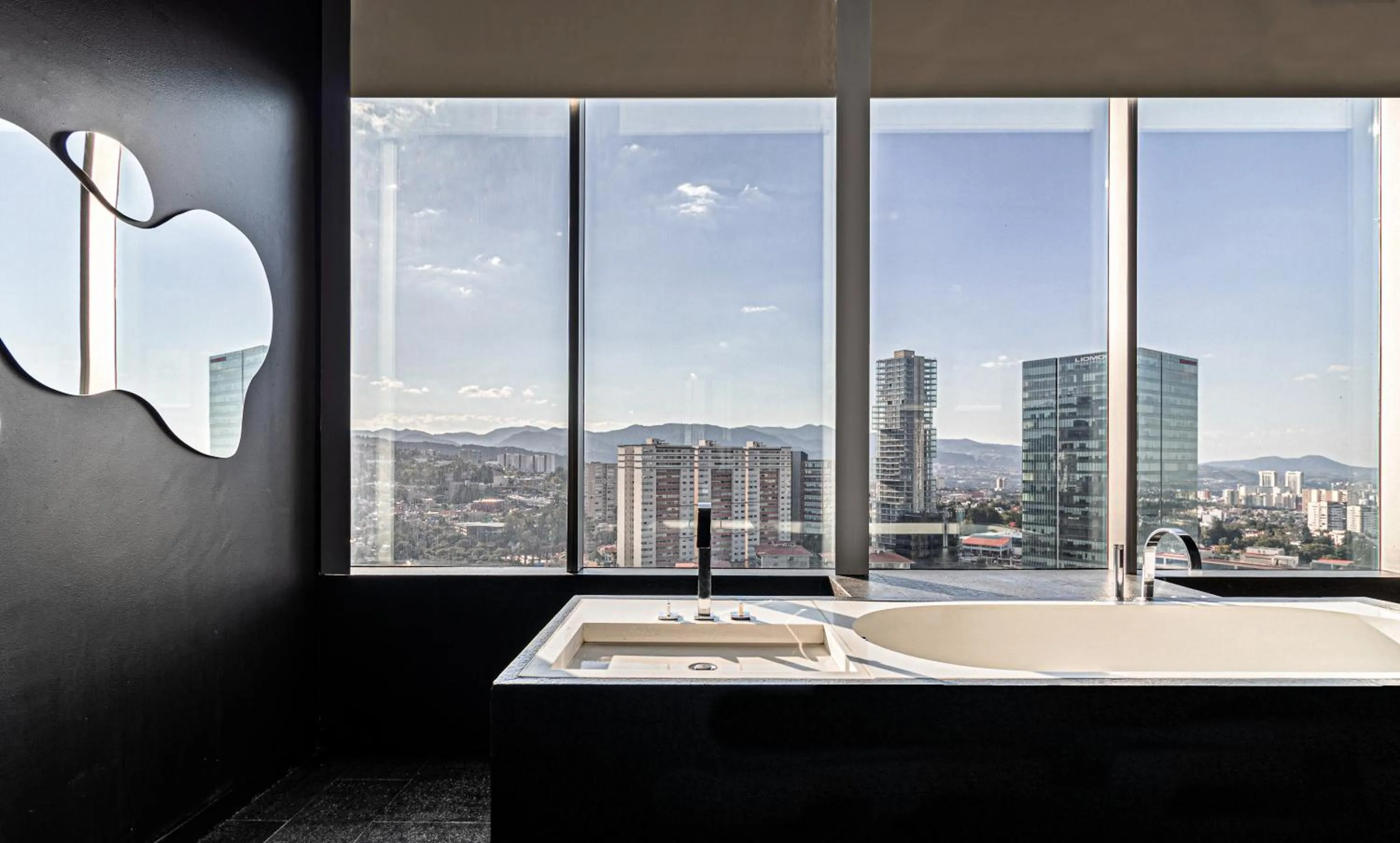 Bathroom in Kukun Escape Santa Fe