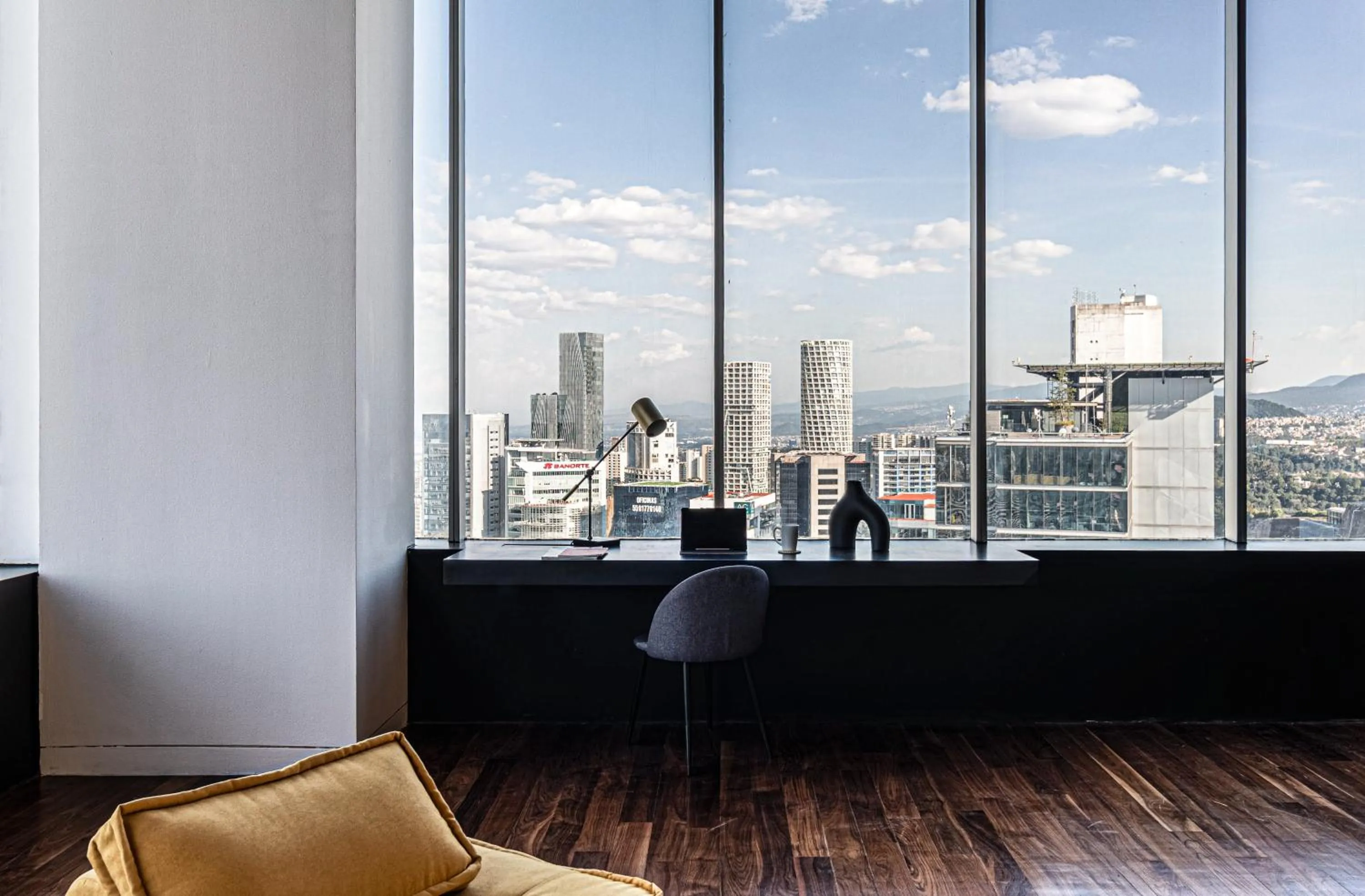 Seating area in Kukun Escape Santa Fe