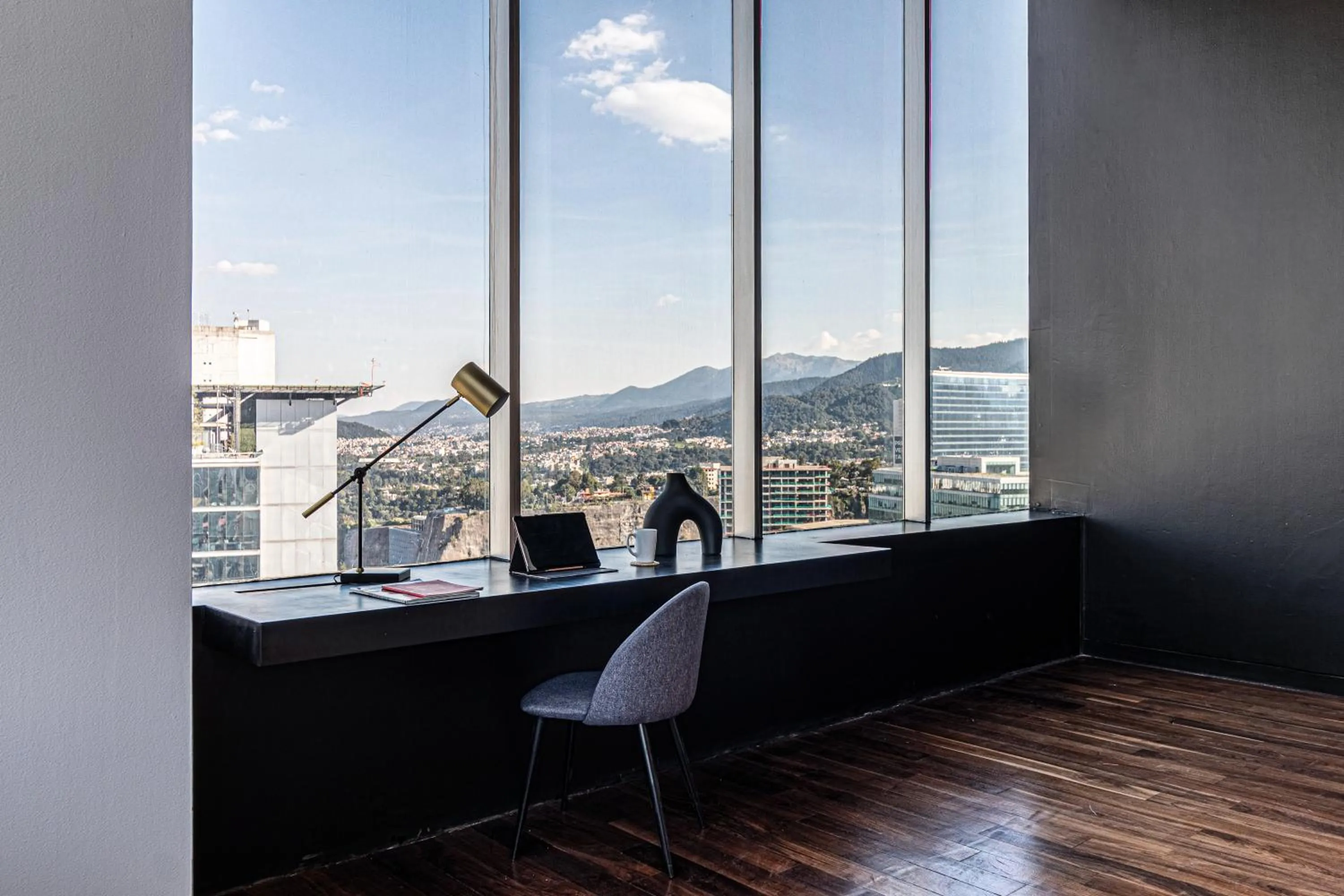 Seating area in Kukun Escape Santa Fe