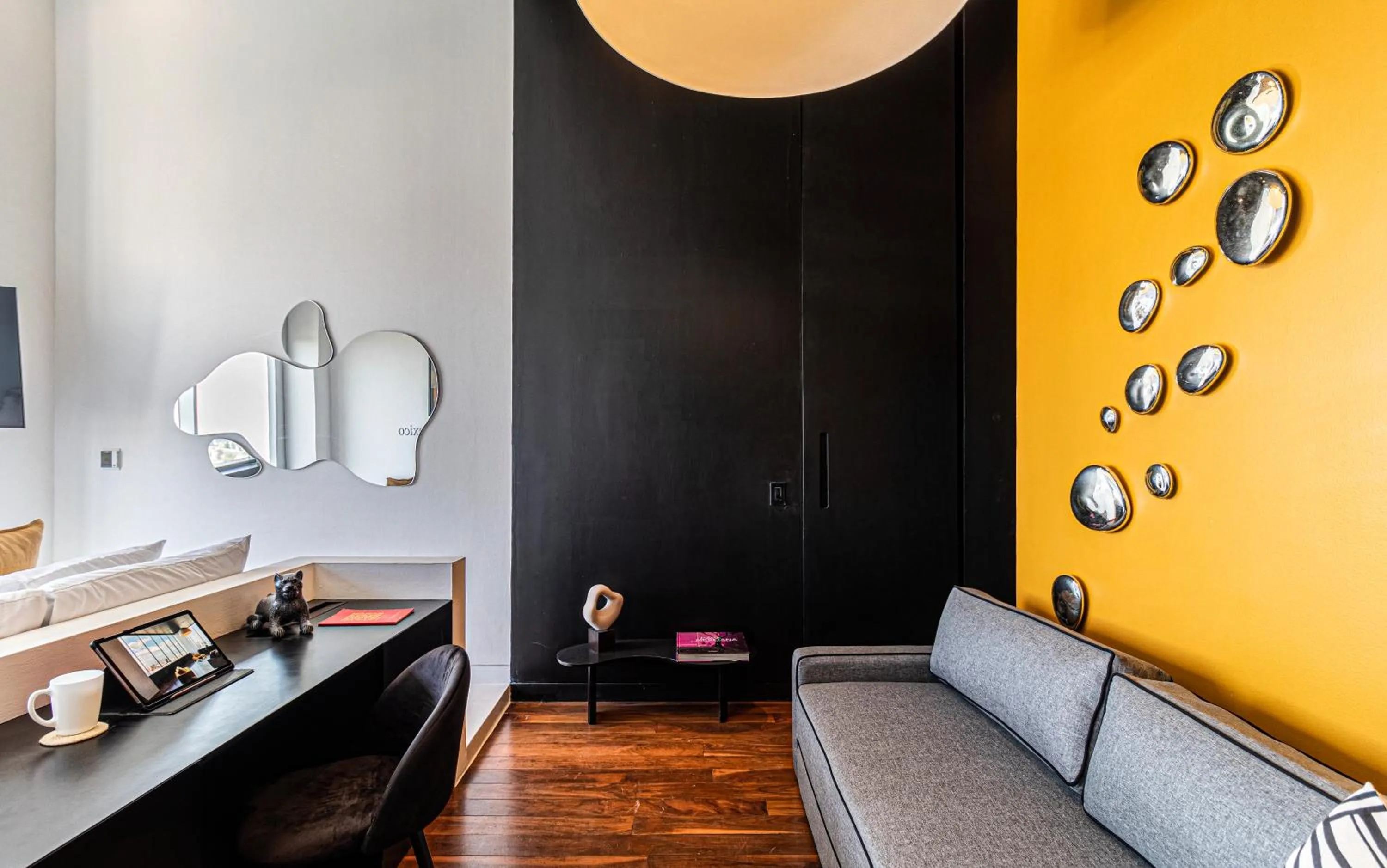 Living room in Kukun Escape Santa Fe