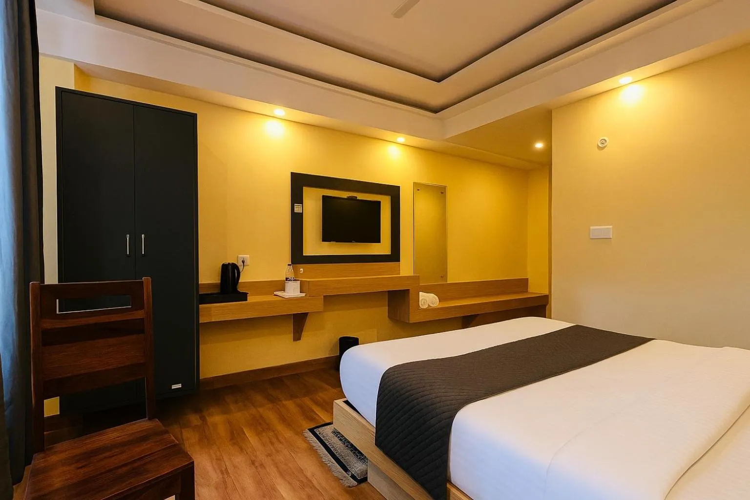 Communal lounge/ TV room, Bed in The Fragrance Hotel