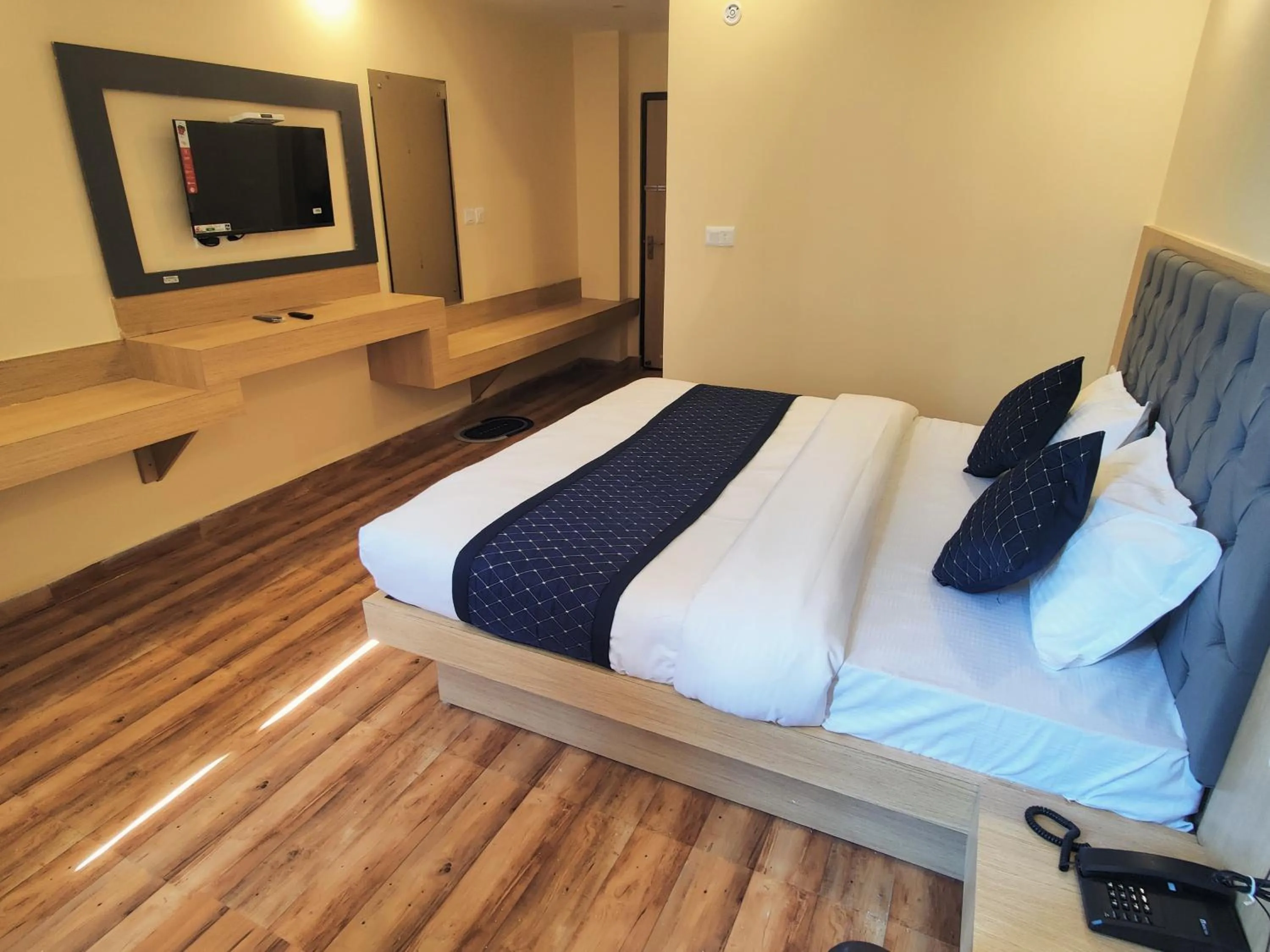 Bed in The Fragrance Hotel