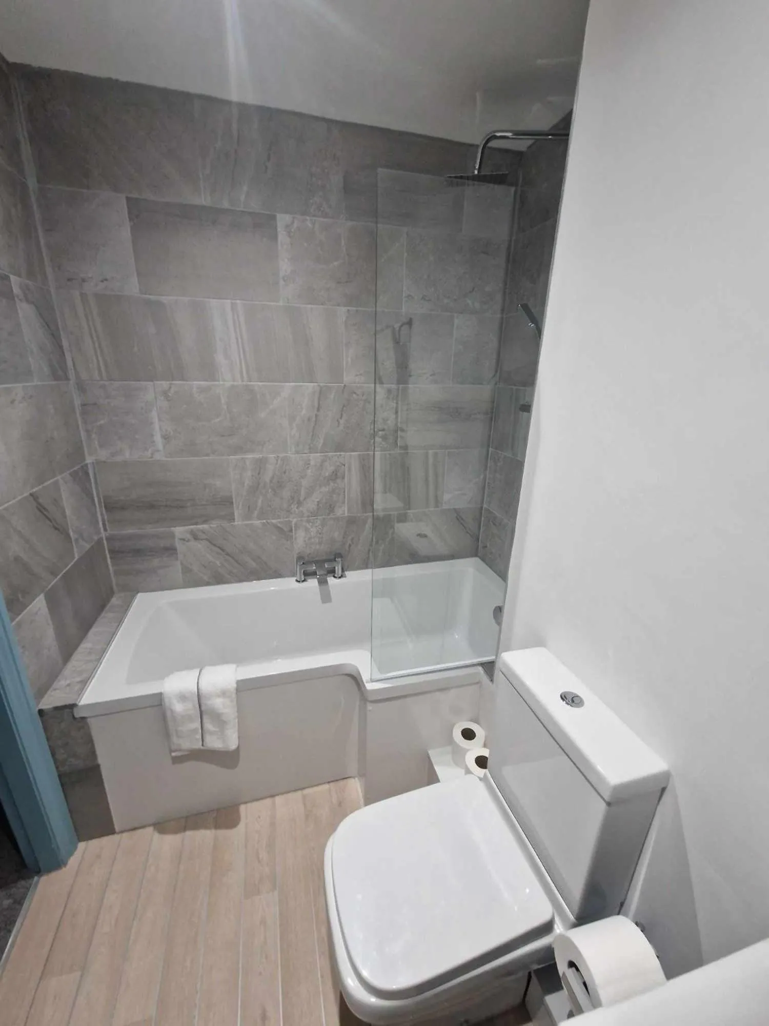 Shower in The Coastal Hideaway