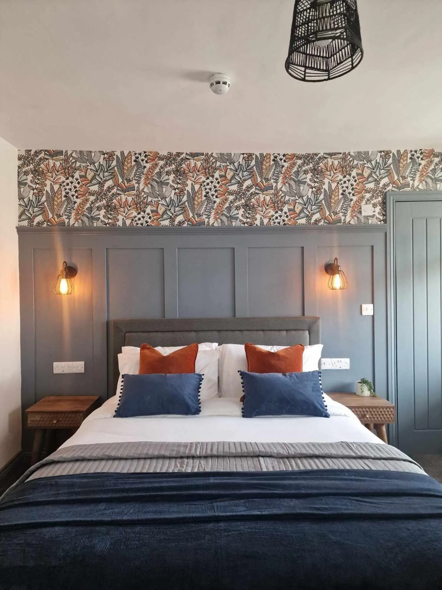 Bed in The Coastal Hideaway