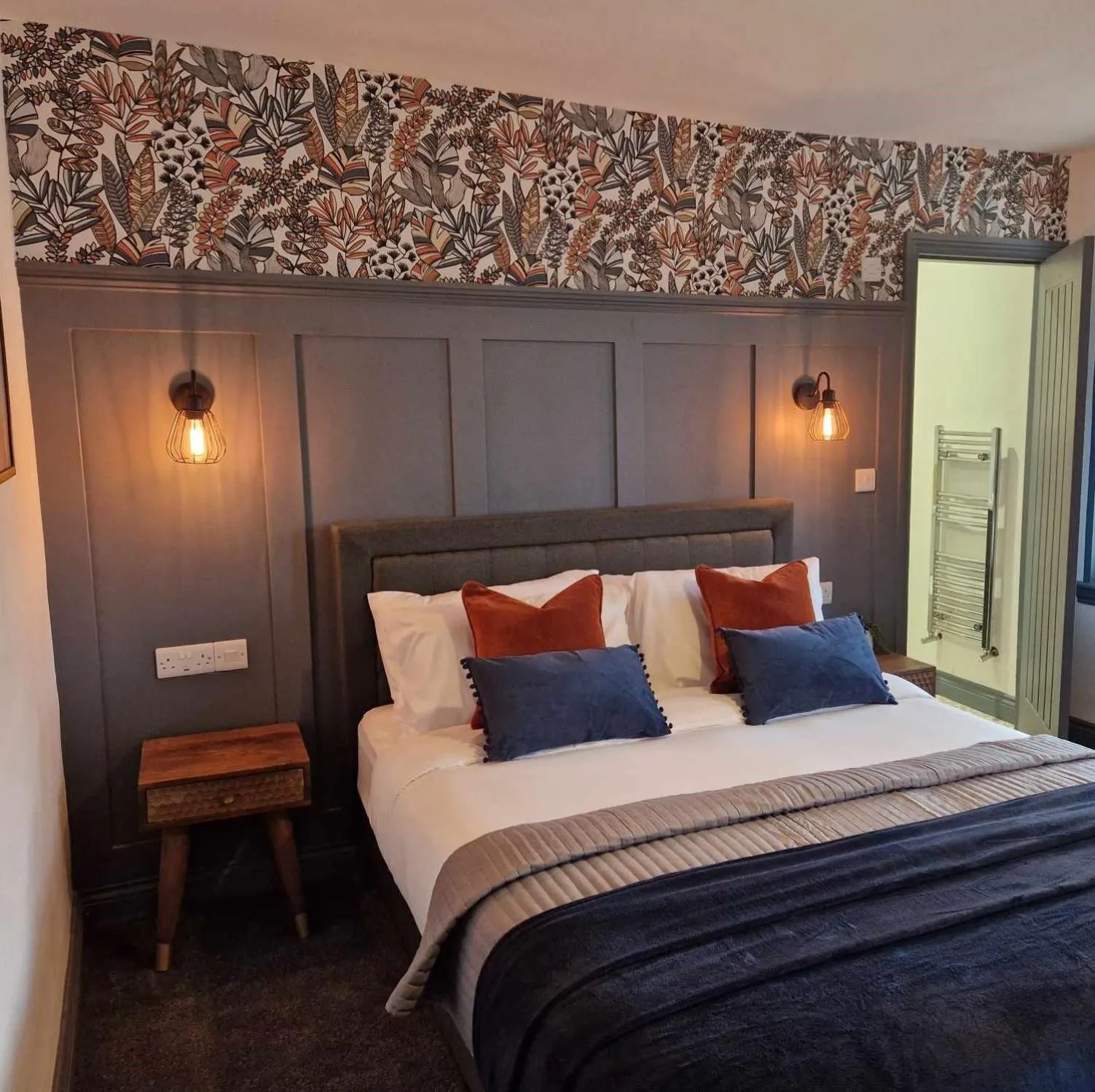 Bed in The Coastal Hideaway