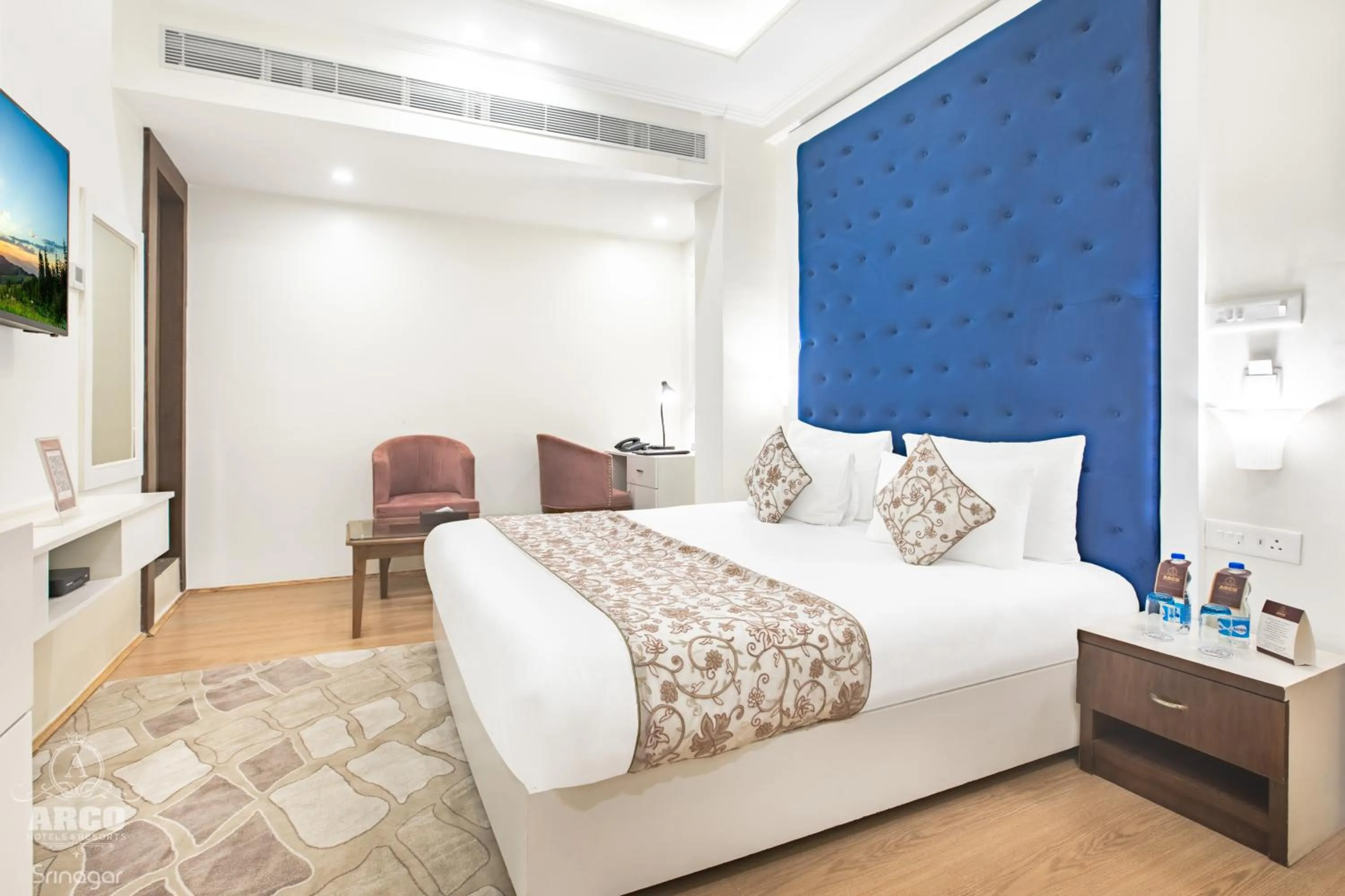 Bed in ARCO Hotels and Resorts Srinagar