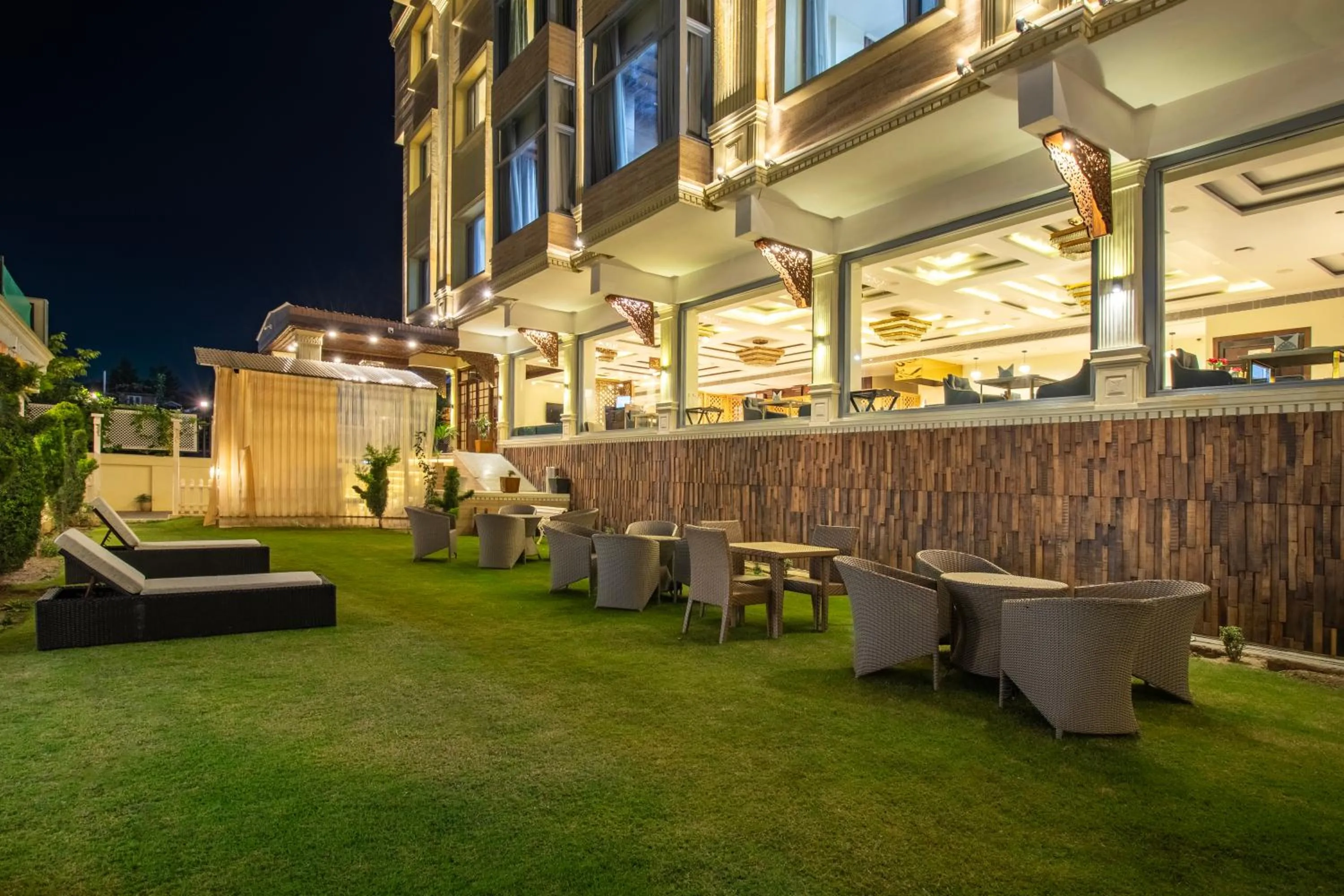 Garden in ARCO Hotels and Resorts Srinagar