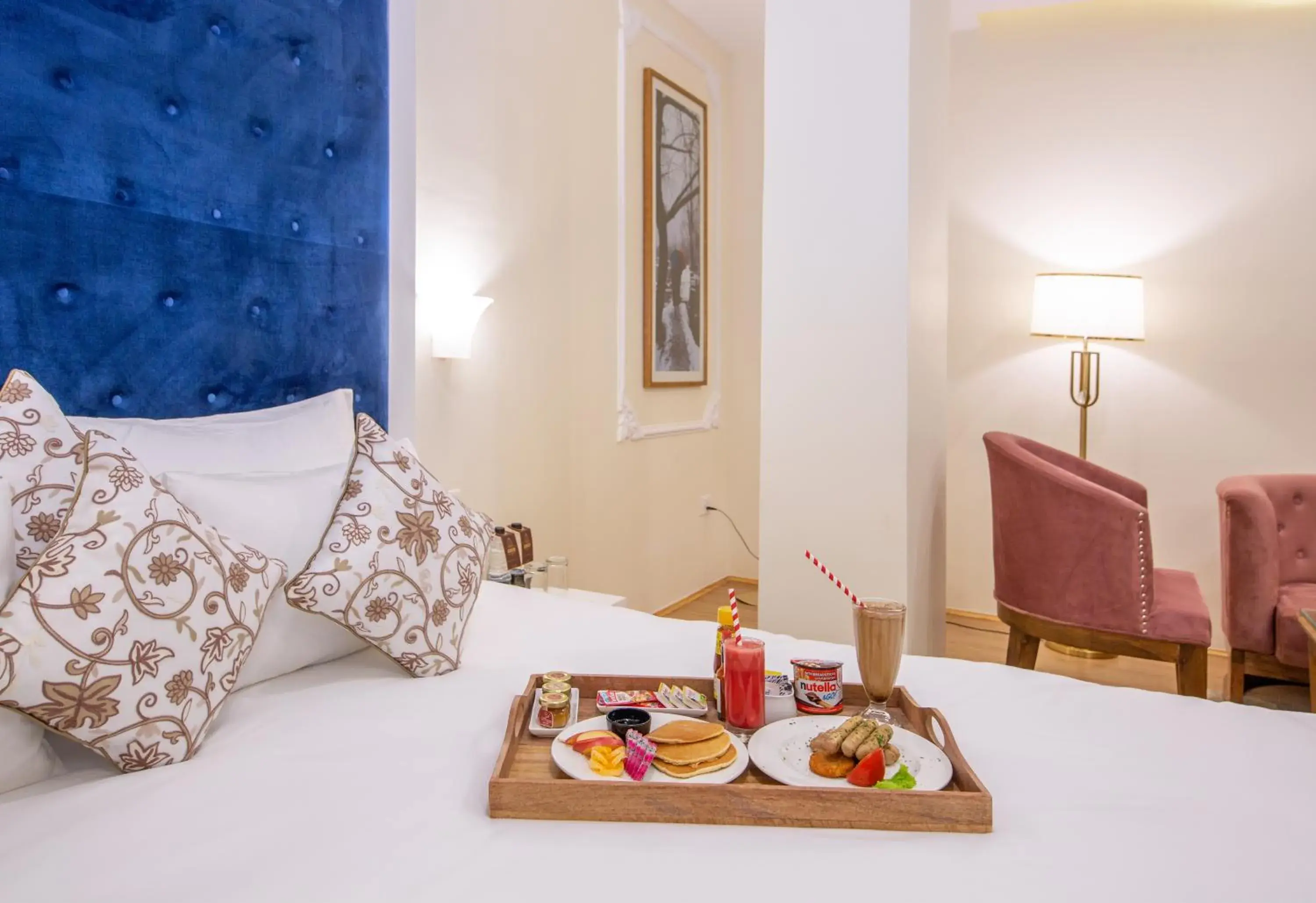 Bedroom, Bed in ARCO Hotels and Resorts Srinagar Bedroom, Bed in ARCO Hotels and Resorts Srinagar