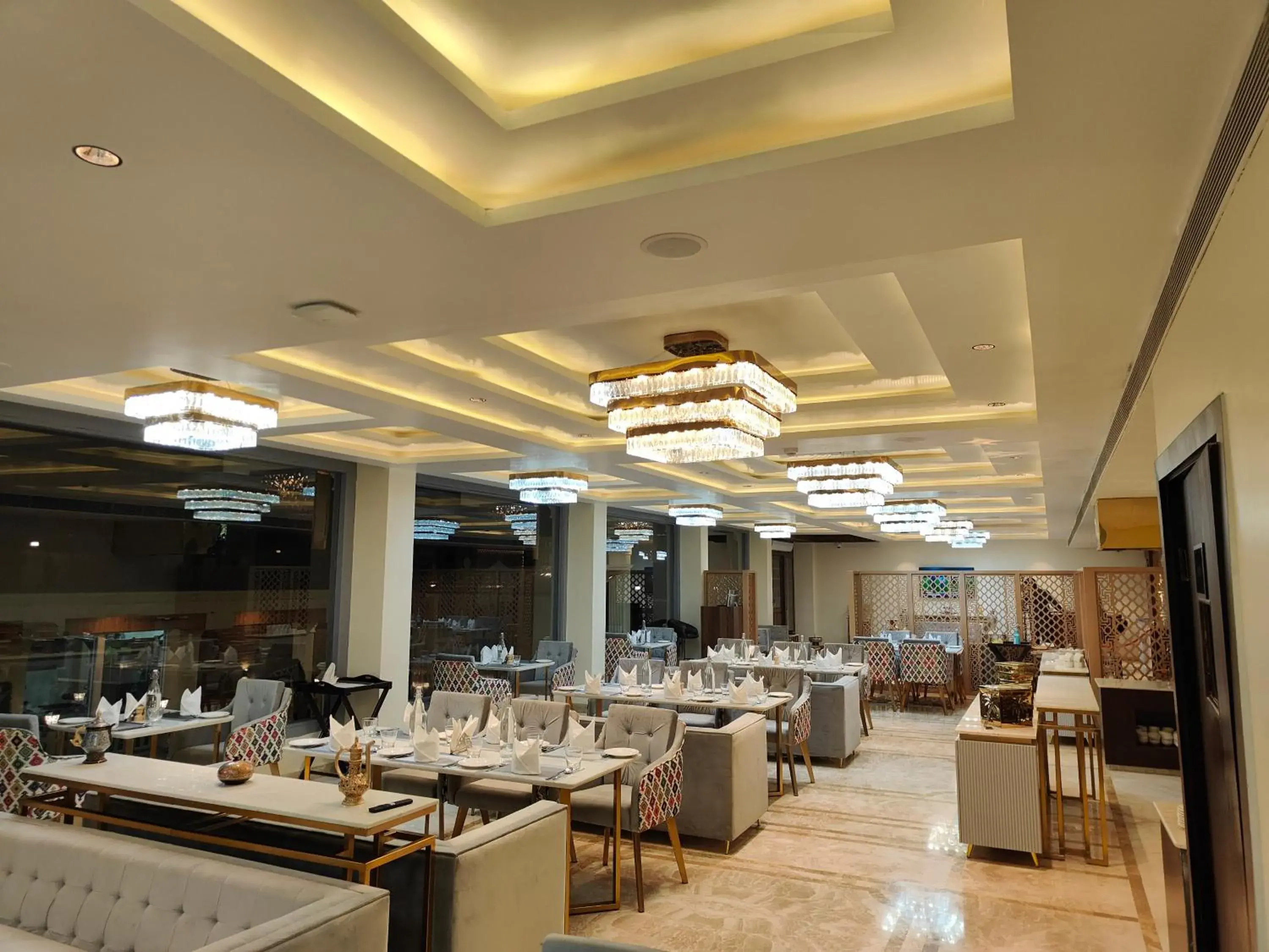 Restaurant/places to eat in ARCO Hotels and Resorts Srinagar Restaurant/places to eat in ARCO Hotels and Resorts Srinagar