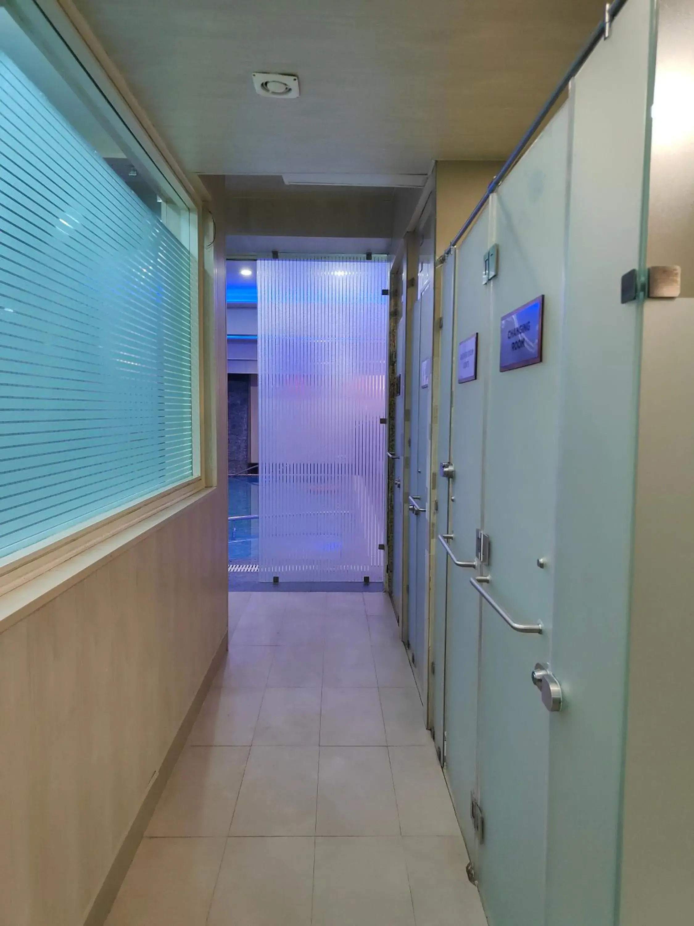 Swimming pool in ARCO Hotels and Resorts Srinagar Swimming pool in ARCO Hotels and Resorts Srinagar