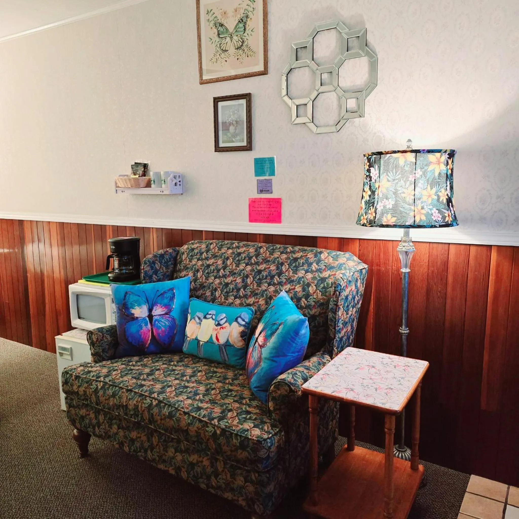 Coffee/tea facilities in Miranda Gardens Resort