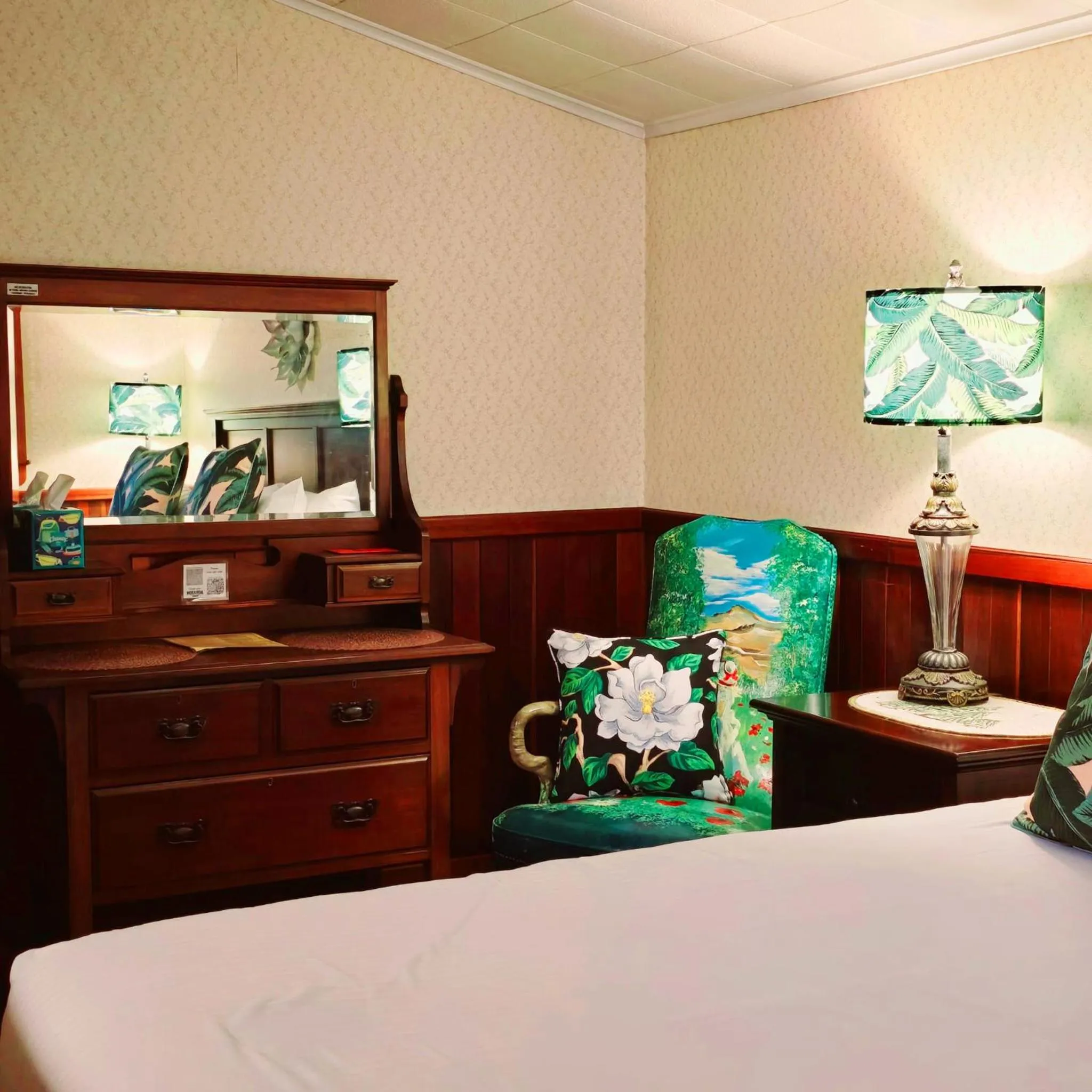 Bed in Miranda Gardens Resort