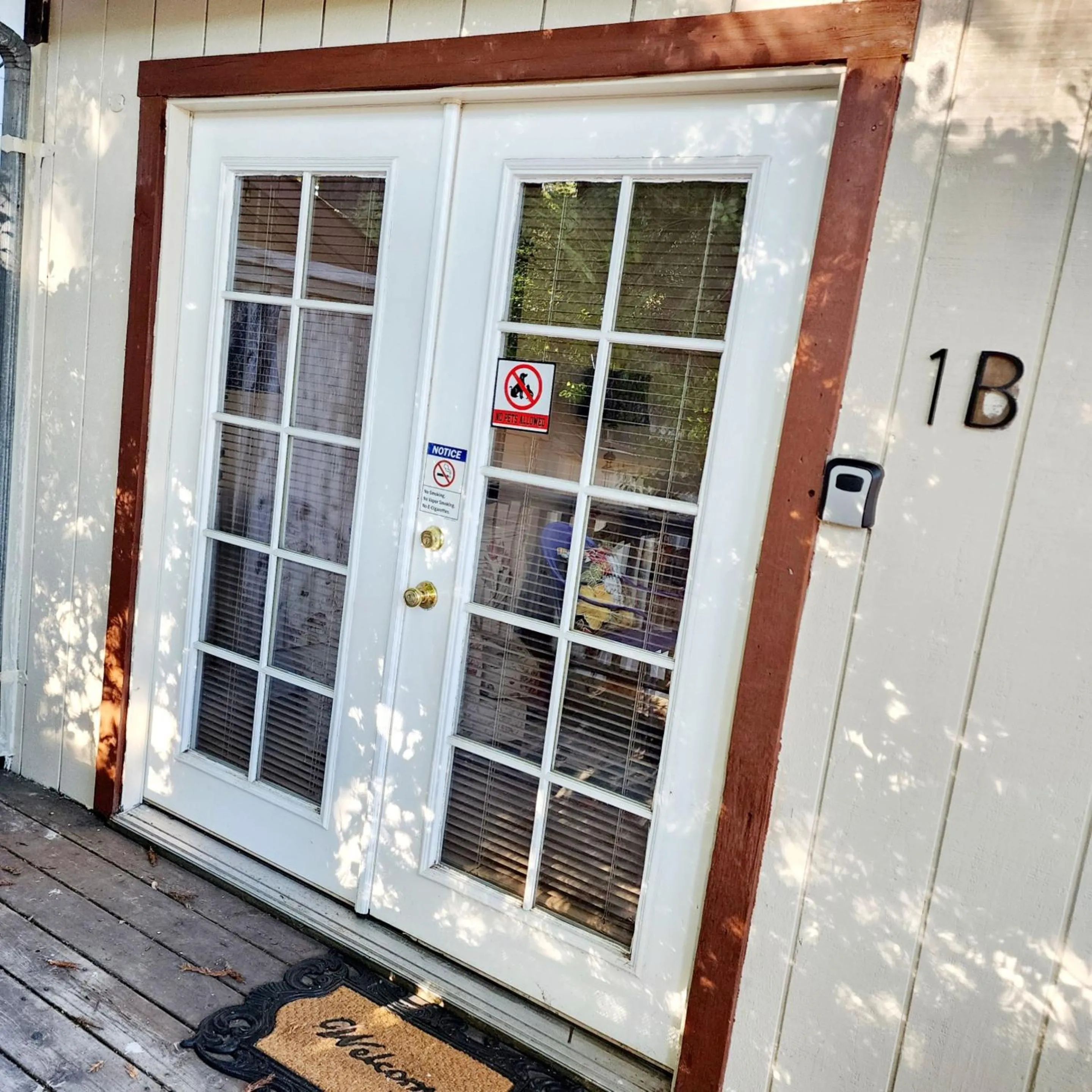 Facade/entrance in Miranda Gardens Resort
