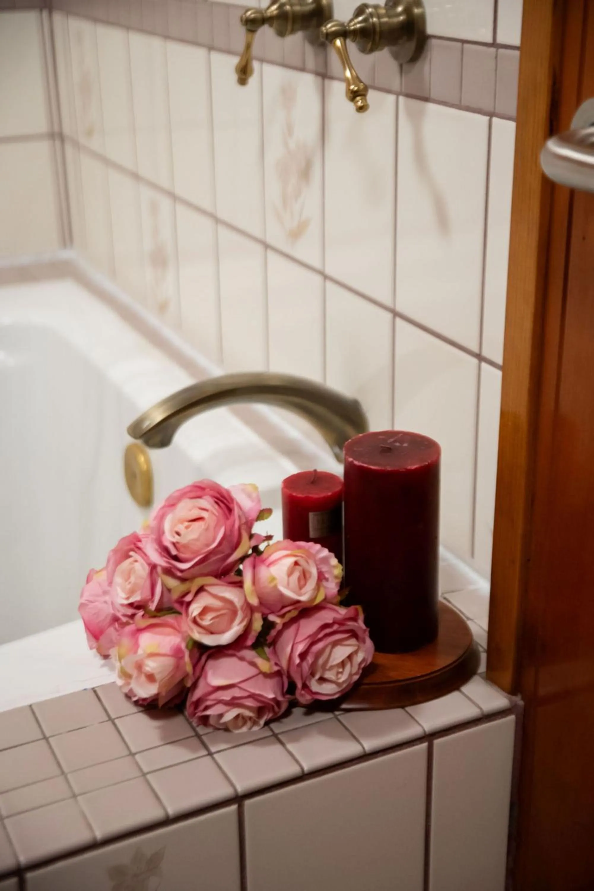 Hot Tub in Miranda Gardens Resort