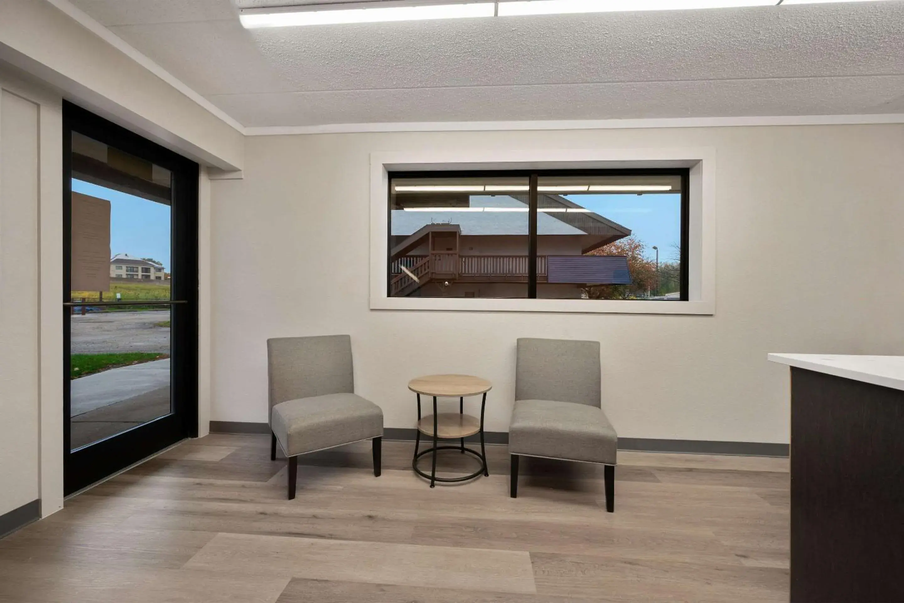 Lobby or reception in Suburban Studios Peoria Lobby or reception in Suburban Studios Peoria