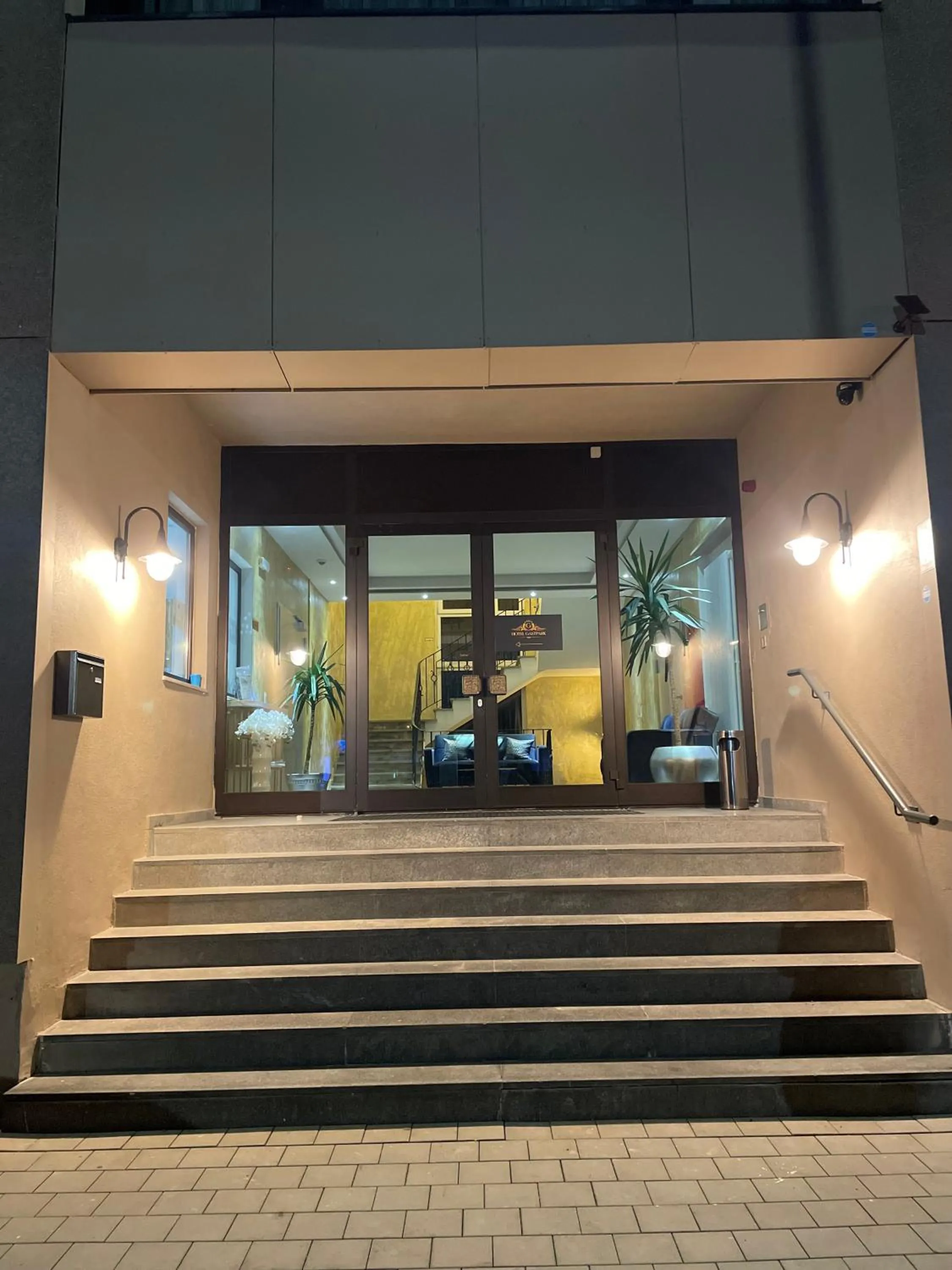 Facade/entrance in Gastpark Hotel