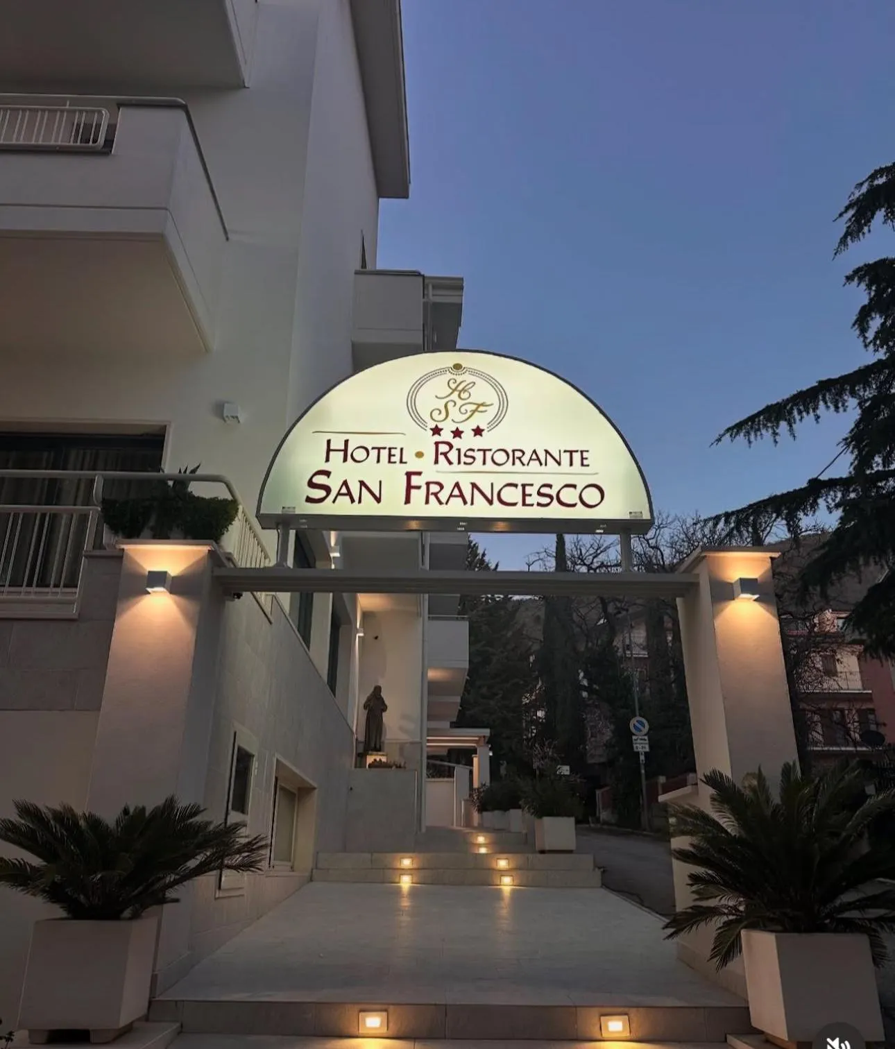 Facade/entrance in Hotel San Francesco