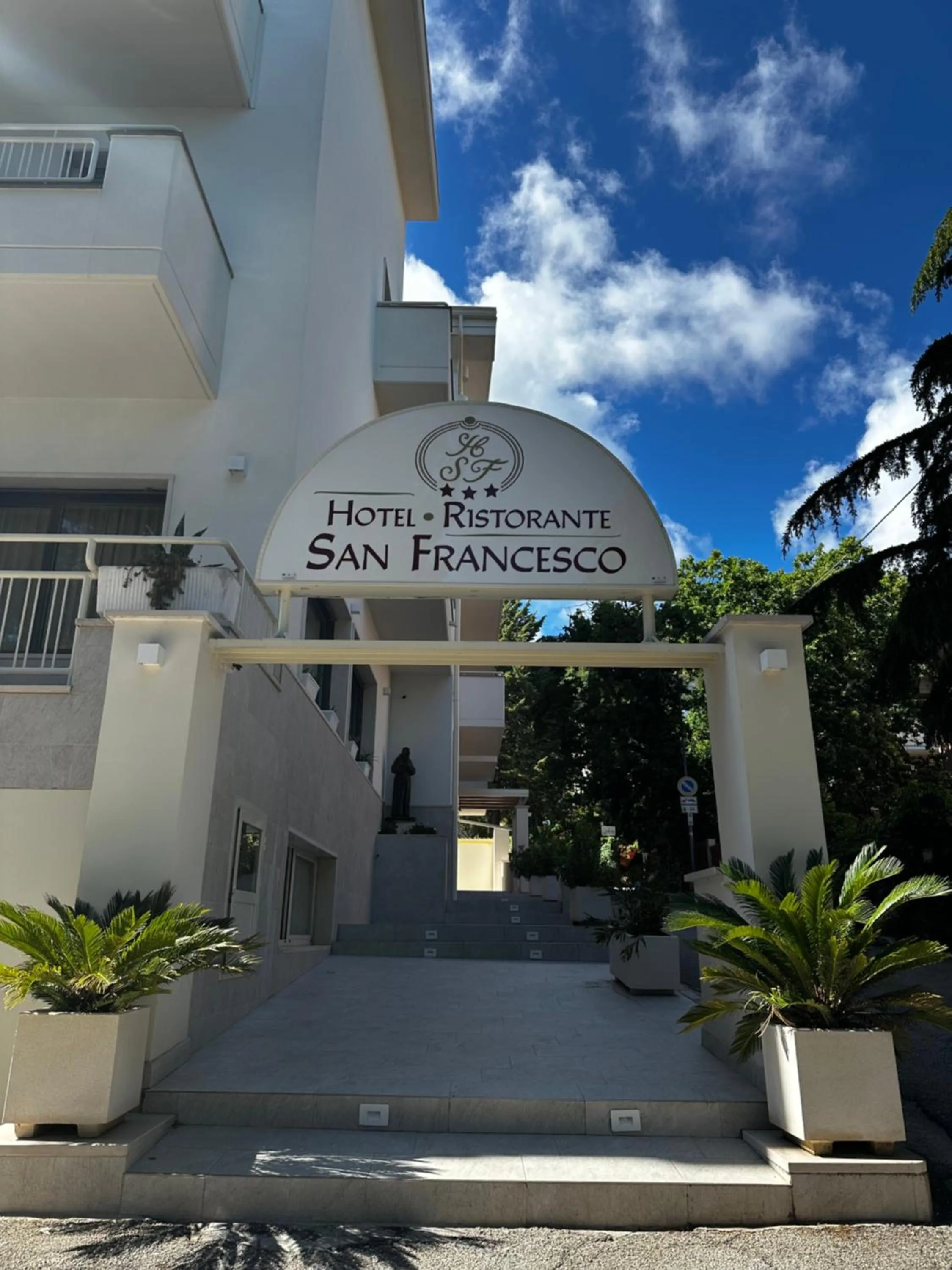 Property building in Hotel San Francesco