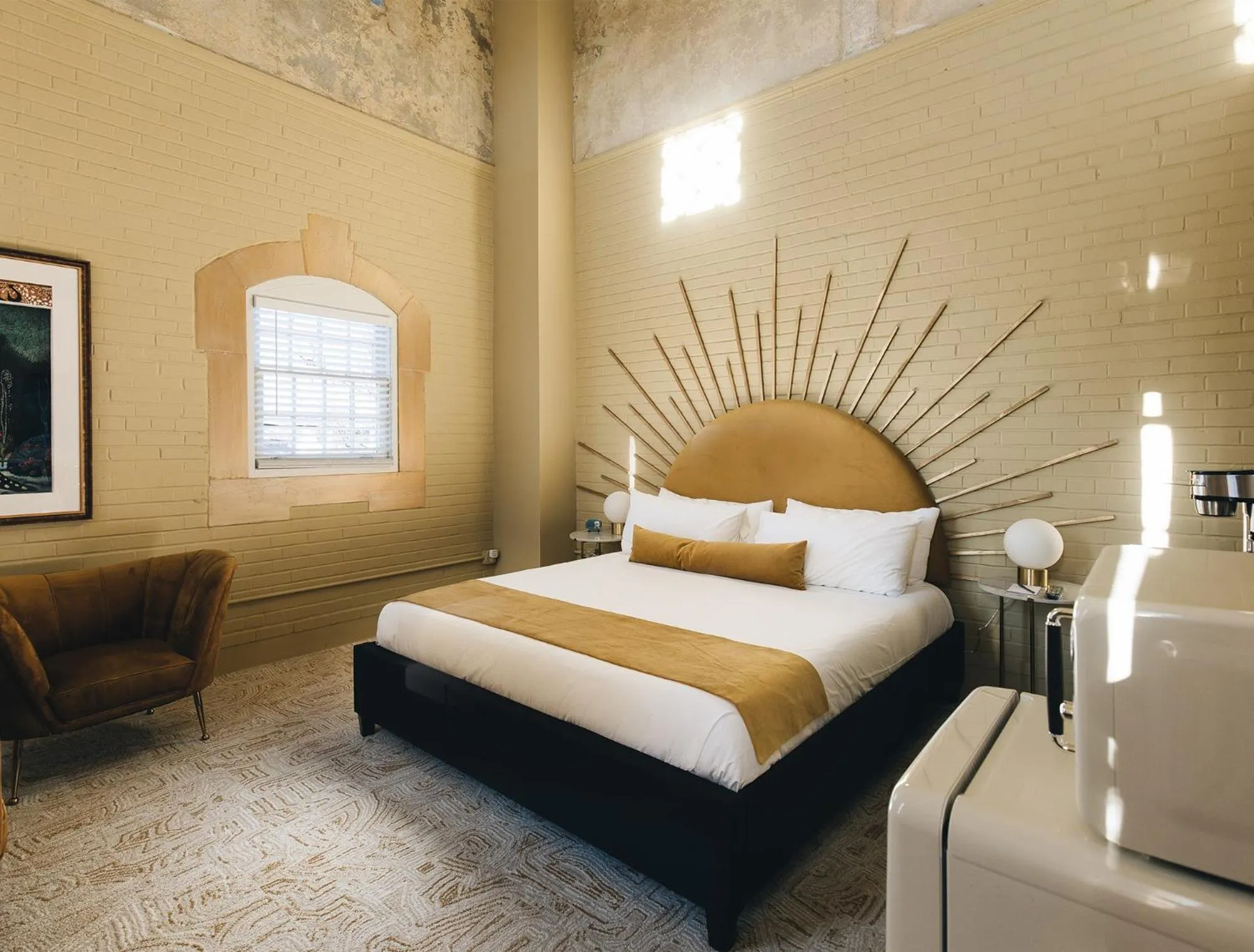 Bedroom, Bed in The Bellwether Hotel