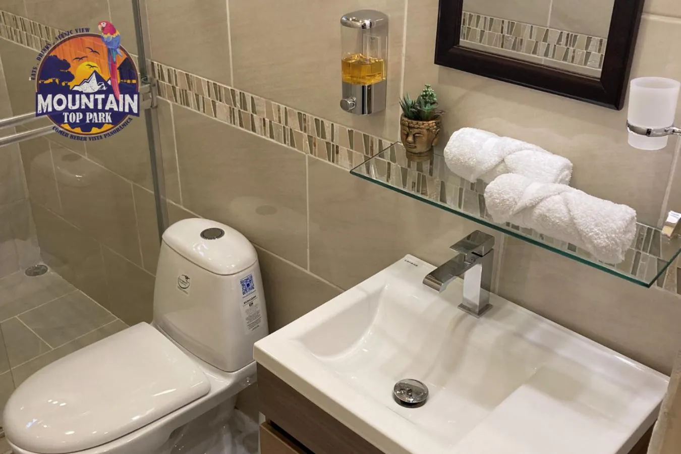 Bathroom in Mountain Top Park Hotel