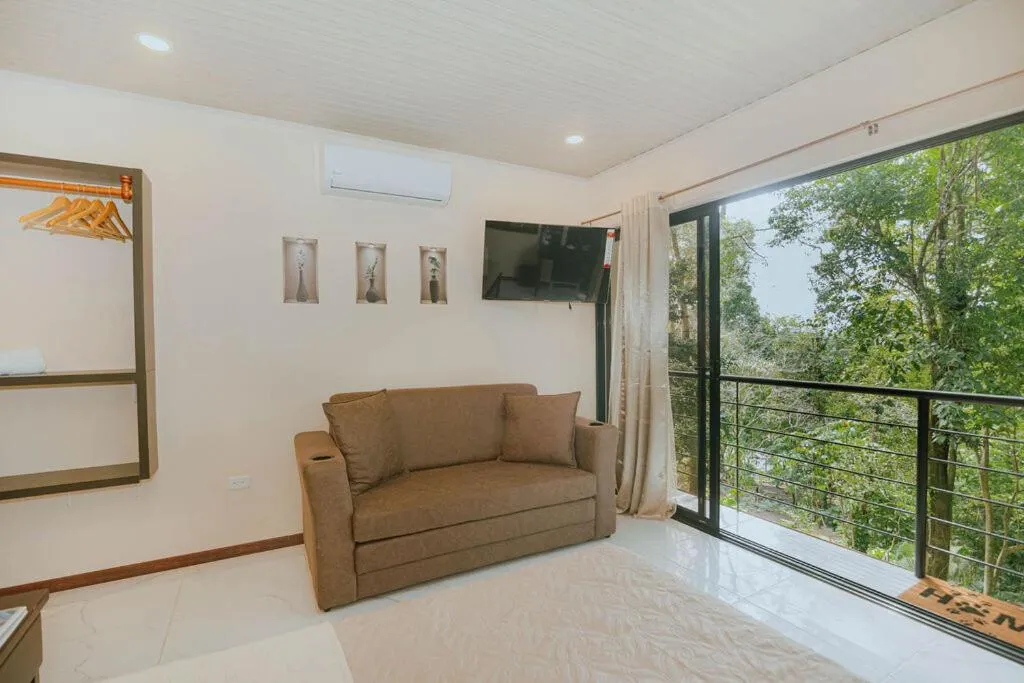 Photo of the whole room in Mountain Top Park Hotel