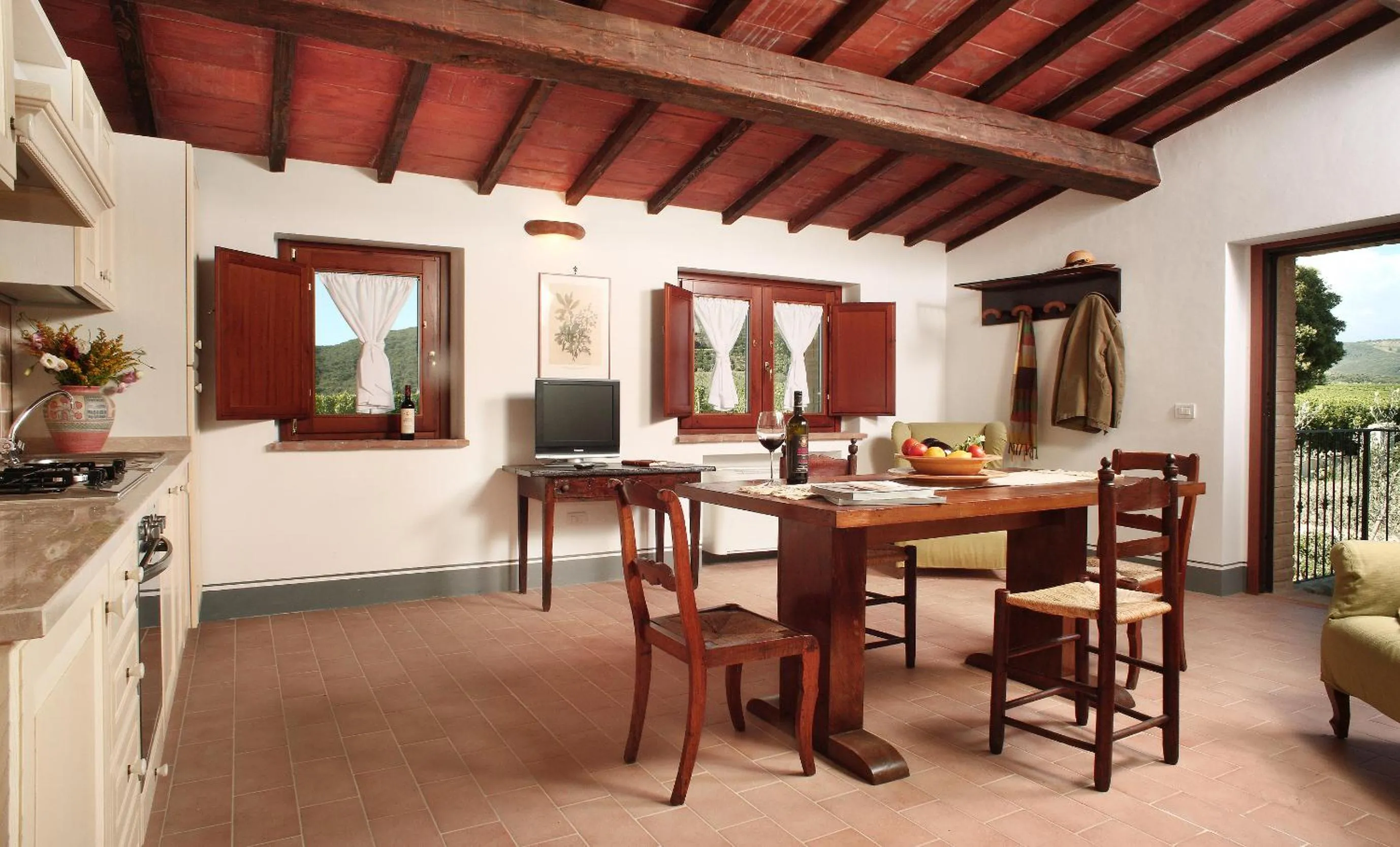 Kitchen or kitchenette in Agriturismo Il Poggione