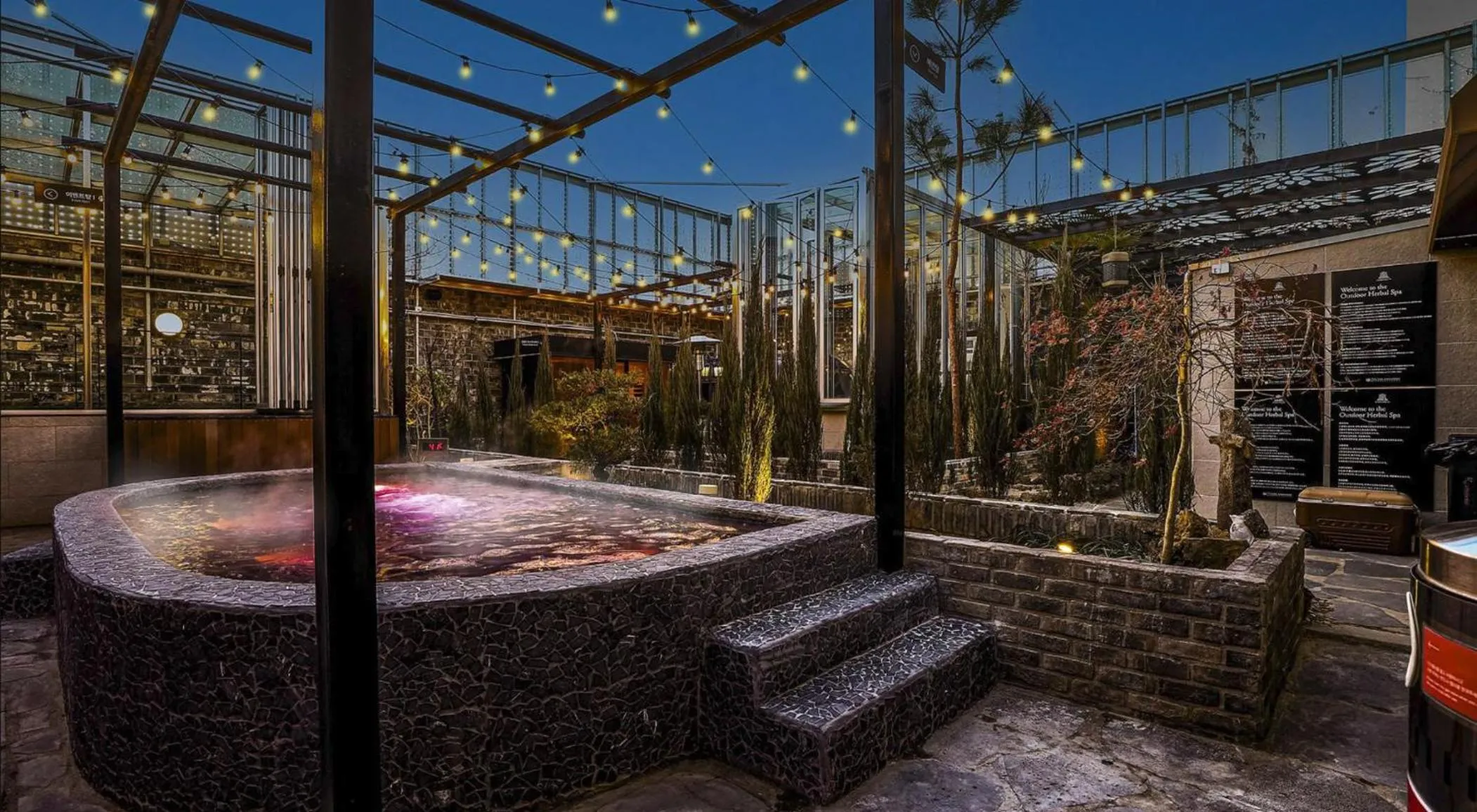 Hot Tub in Daegu Starbnb DSR Residence Hotel lily