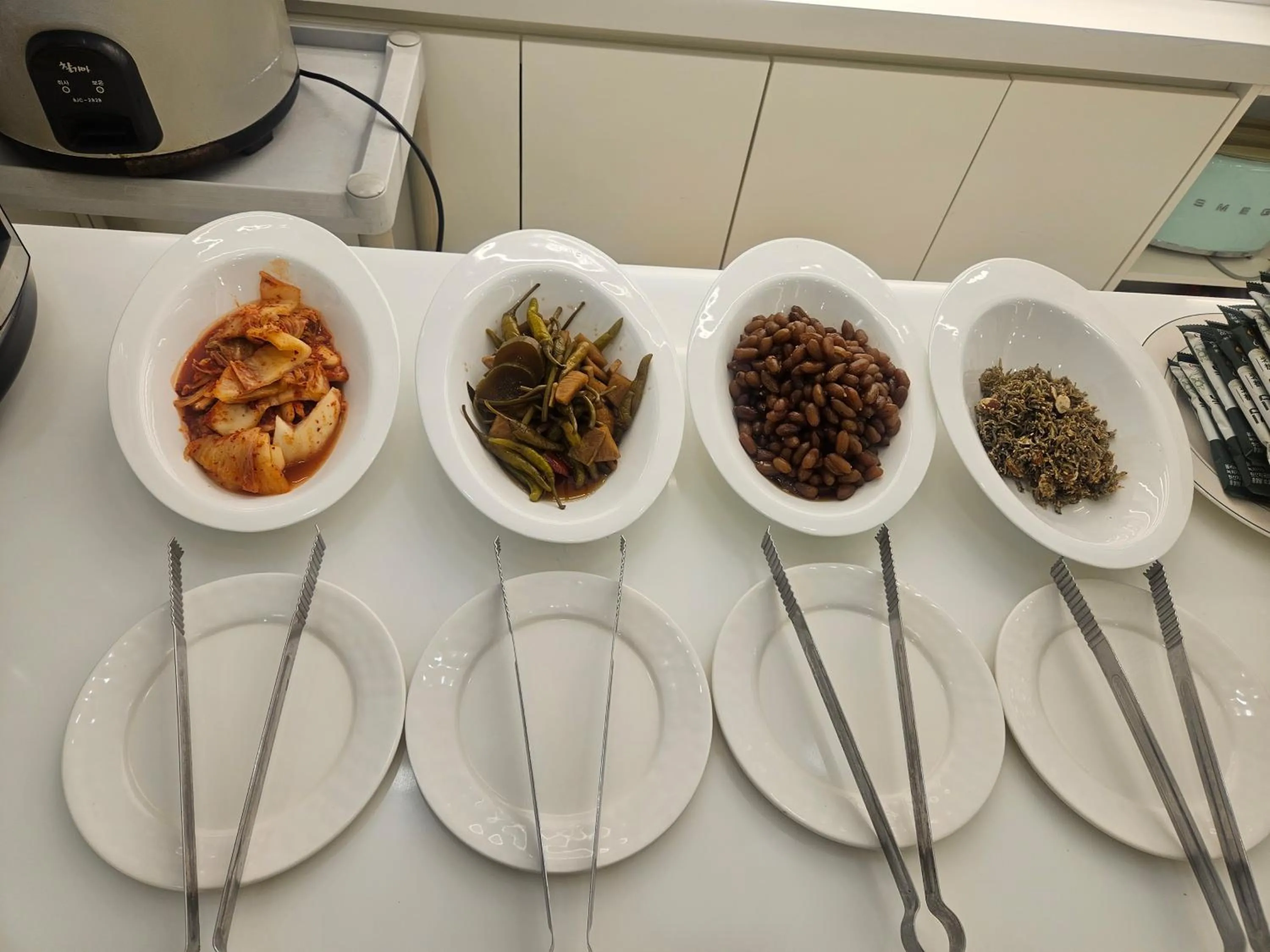 Food and drinks in Daegu Starbnb DSR Residence Hotel lily