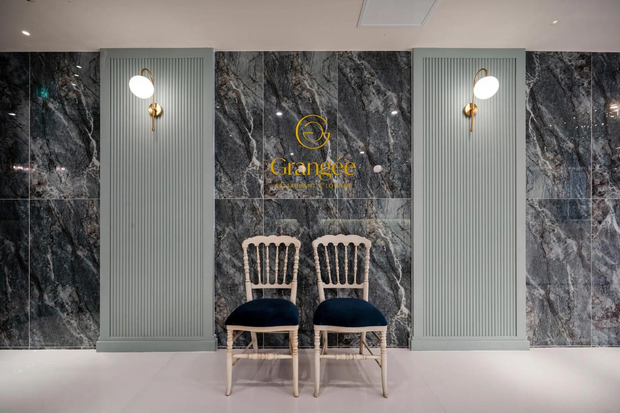 Lounge or bar in Daegu Starbnb DSR Residence Hotel lily