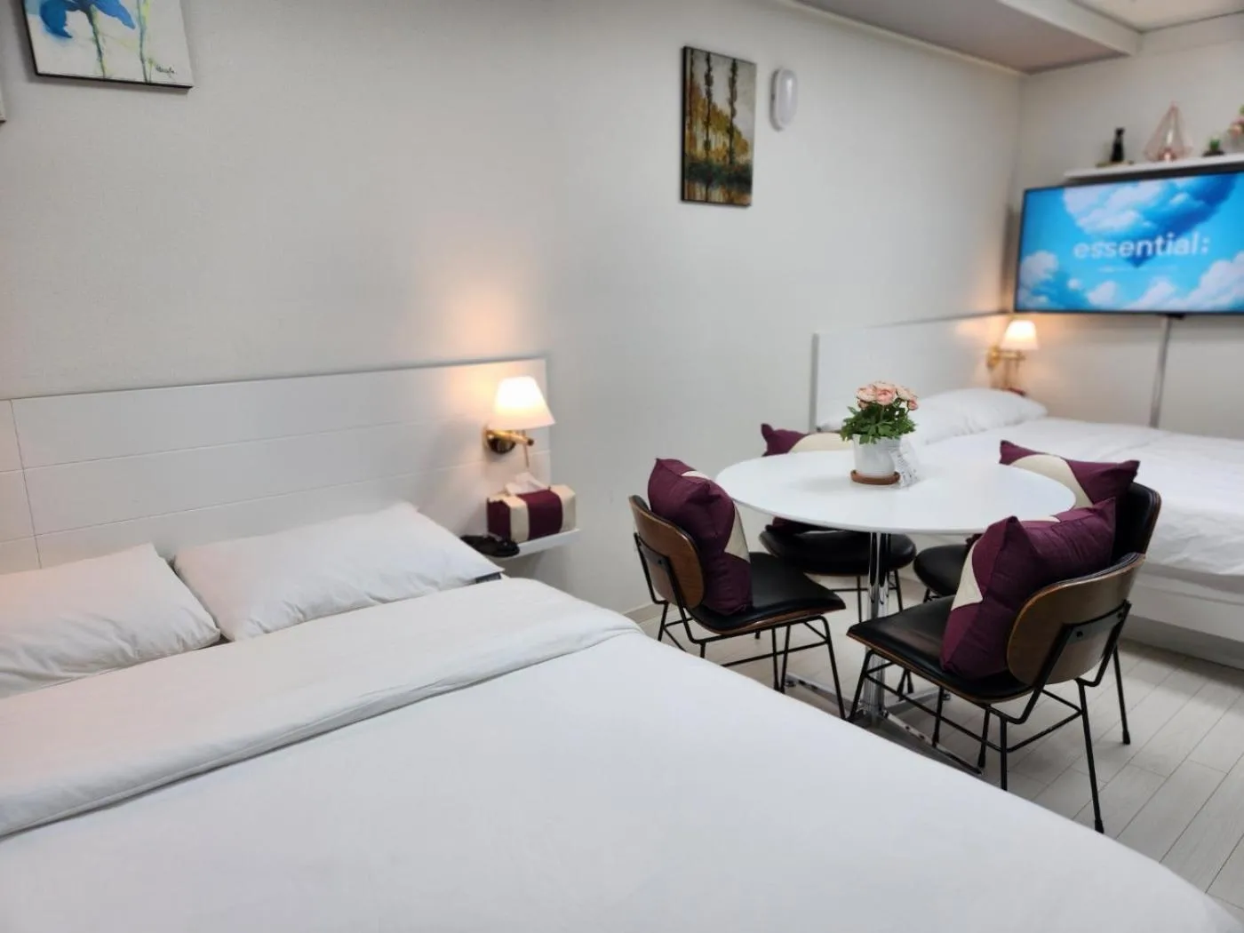 Property building, Bed in Daegu Starbnb DSR Residence Hotel lily