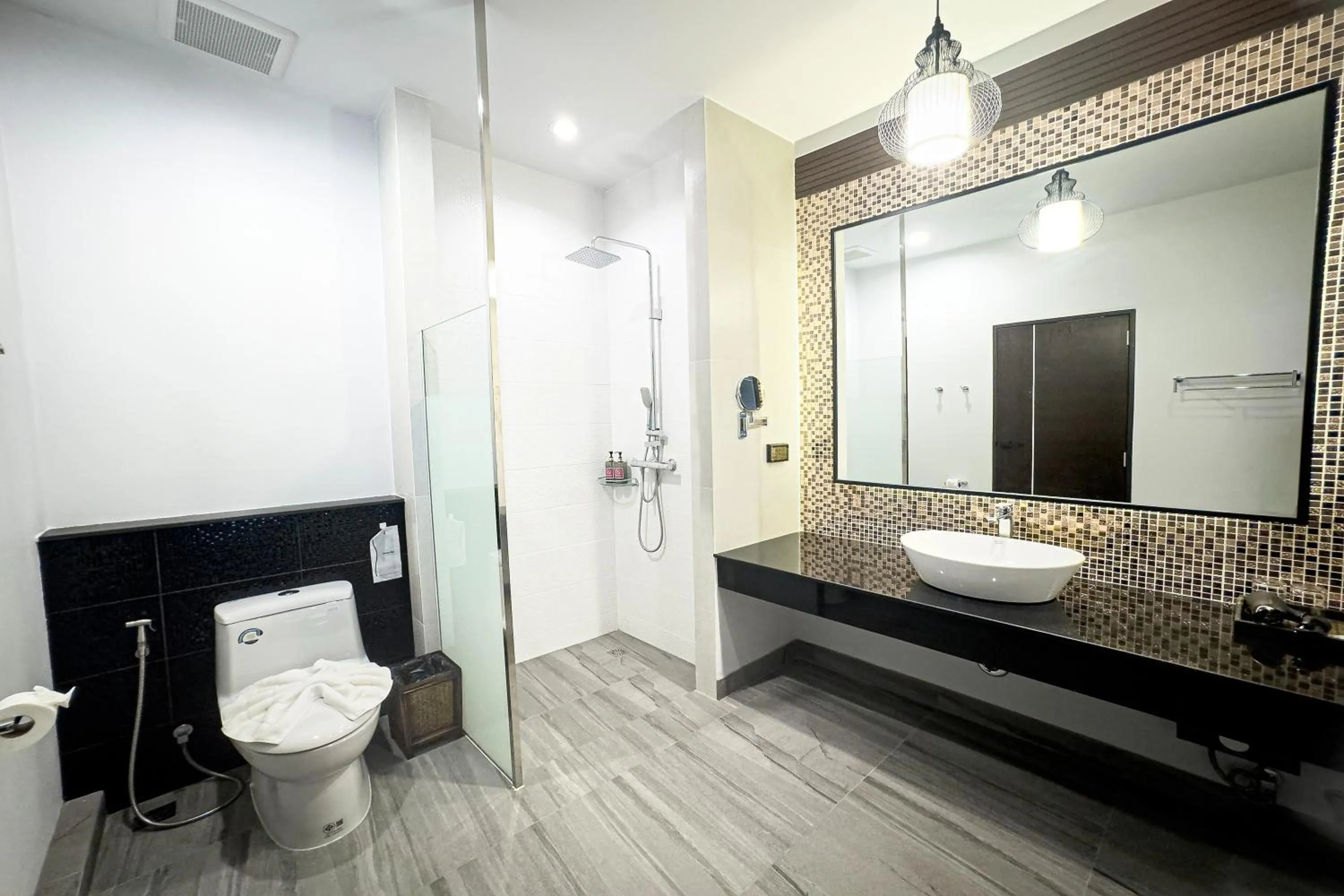 Bathroom in Na Napa Wellness Spa & Resort